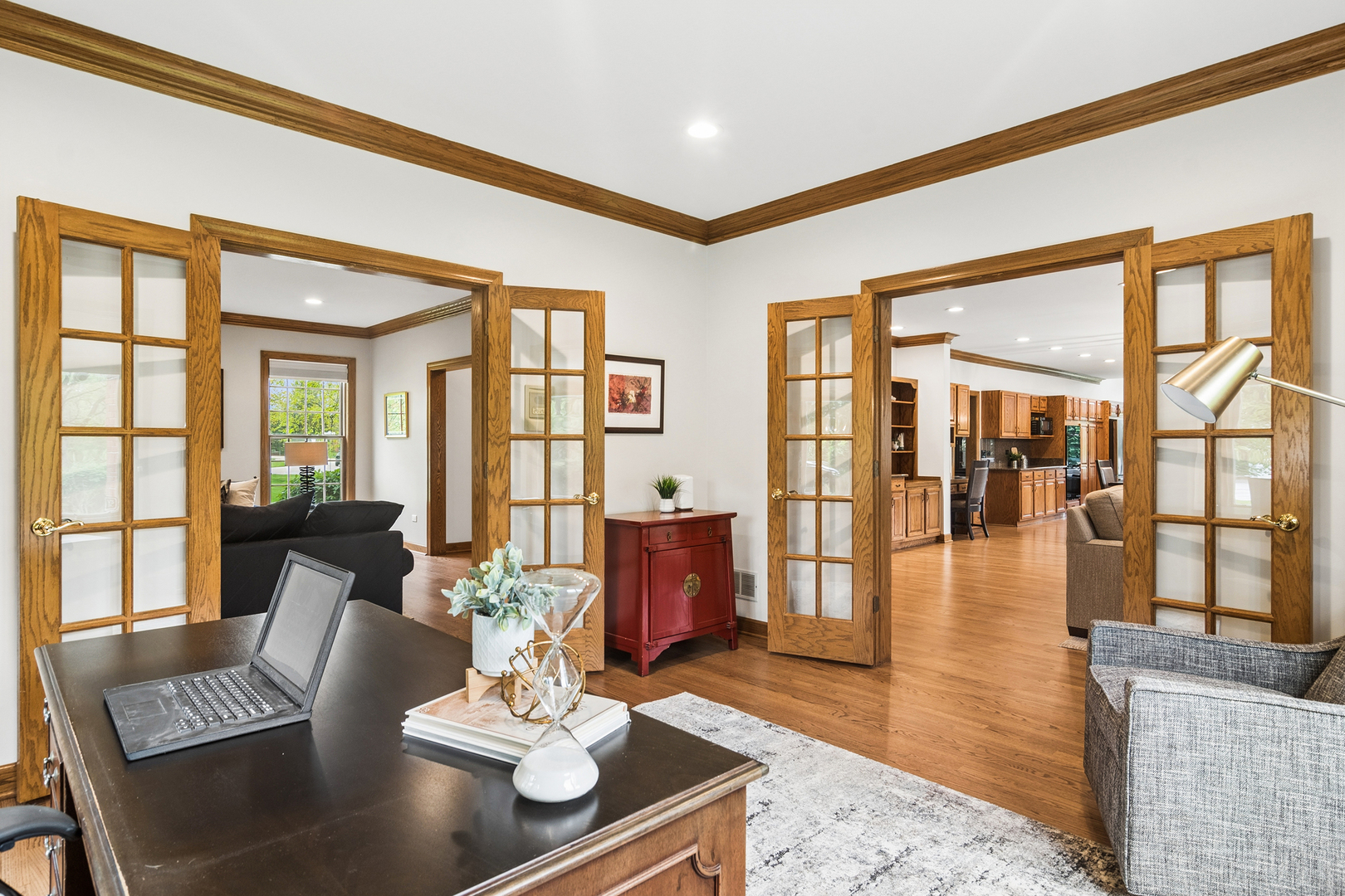 5644 Oakwood Circle