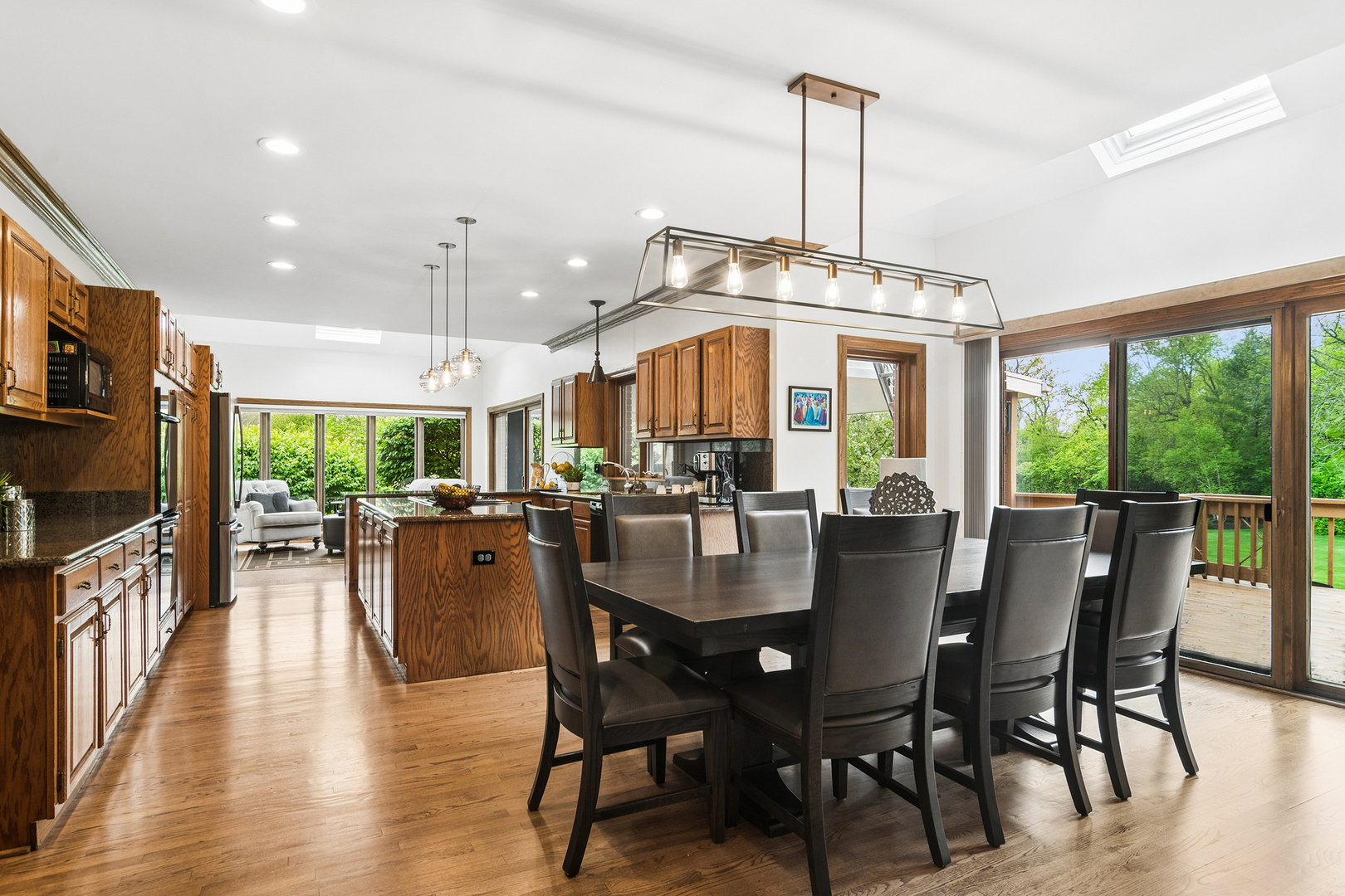 5644 Oakwood Circle