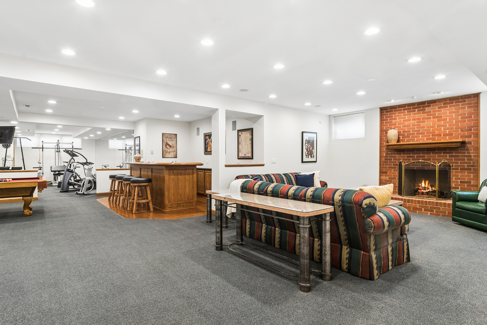 5644 Oakwood Circle