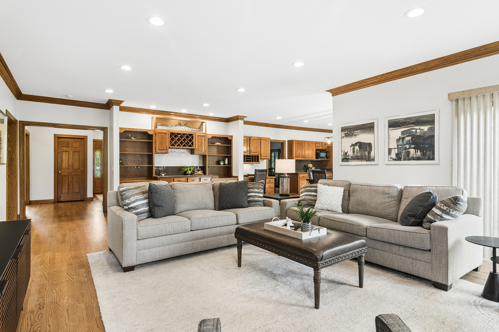 5644 Oakwood Circle