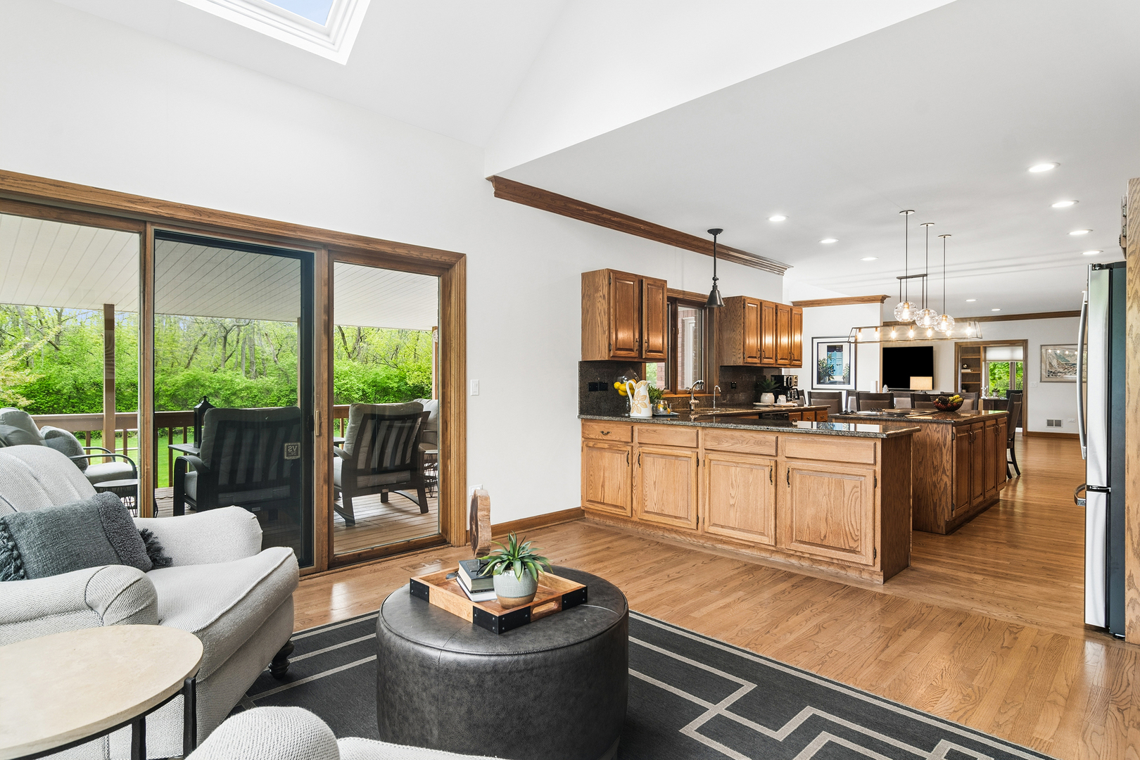 5644 Oakwood Circle