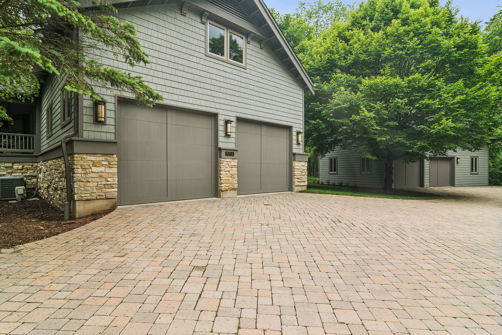 3214 Westover Lane