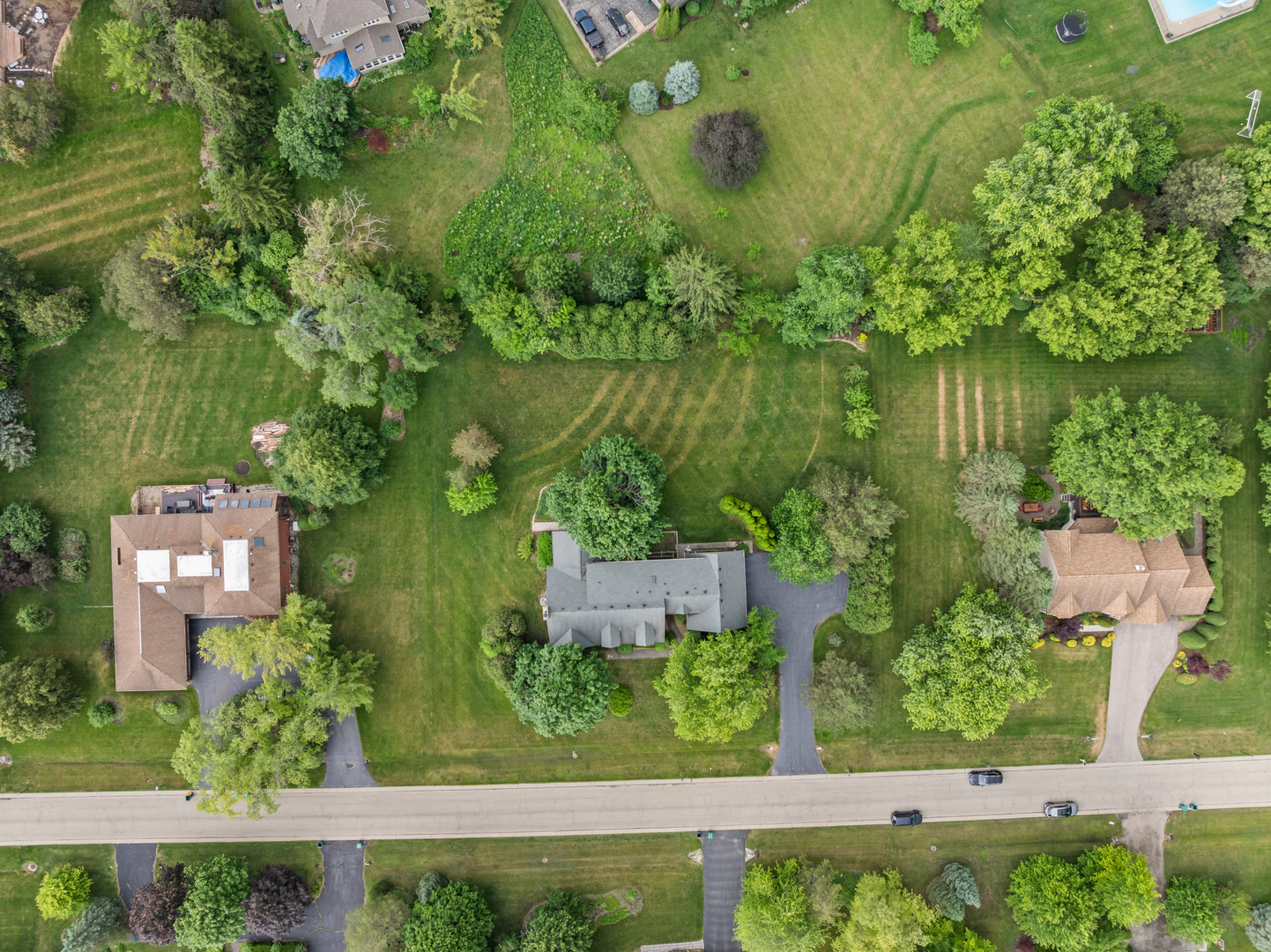 16 Old Barn Road
