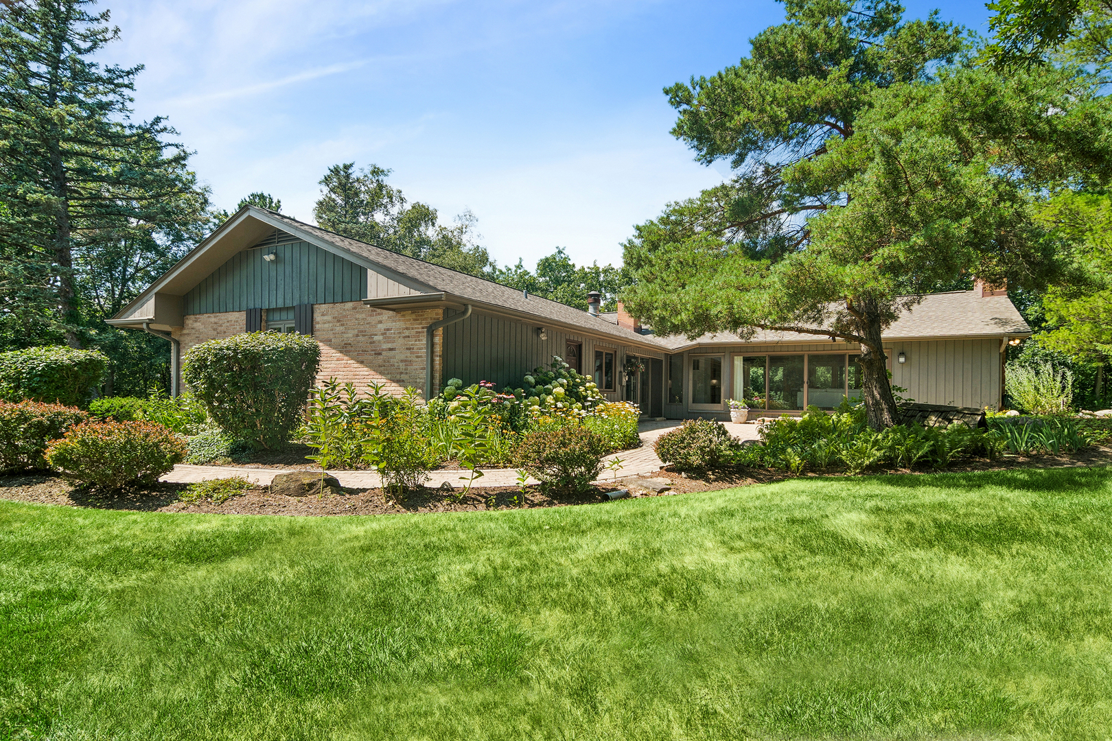 20590 W Exeter Road