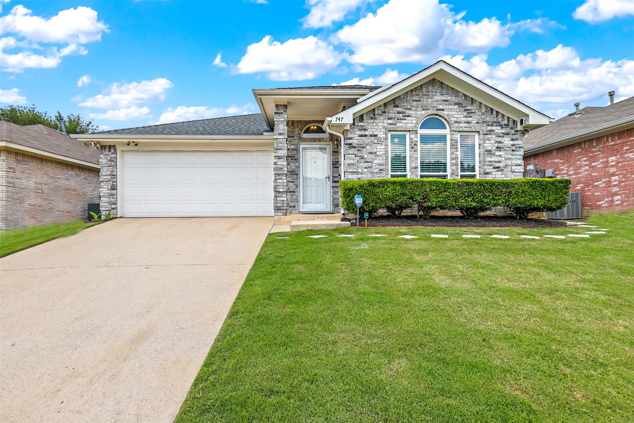 747 Mimosa Trail