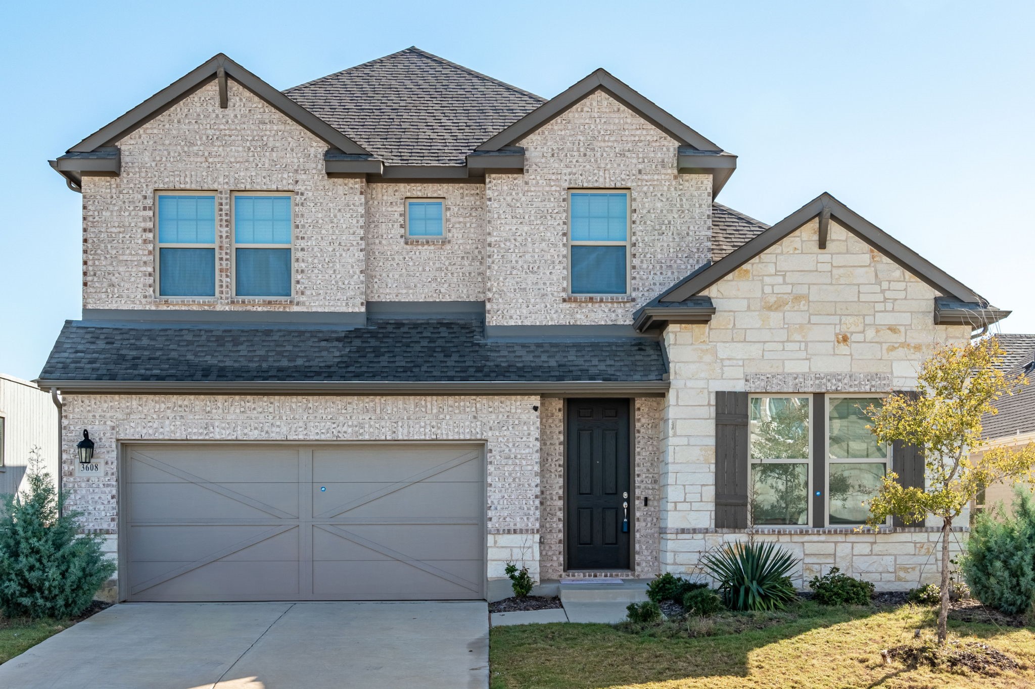 3608 Sawtooth Lane