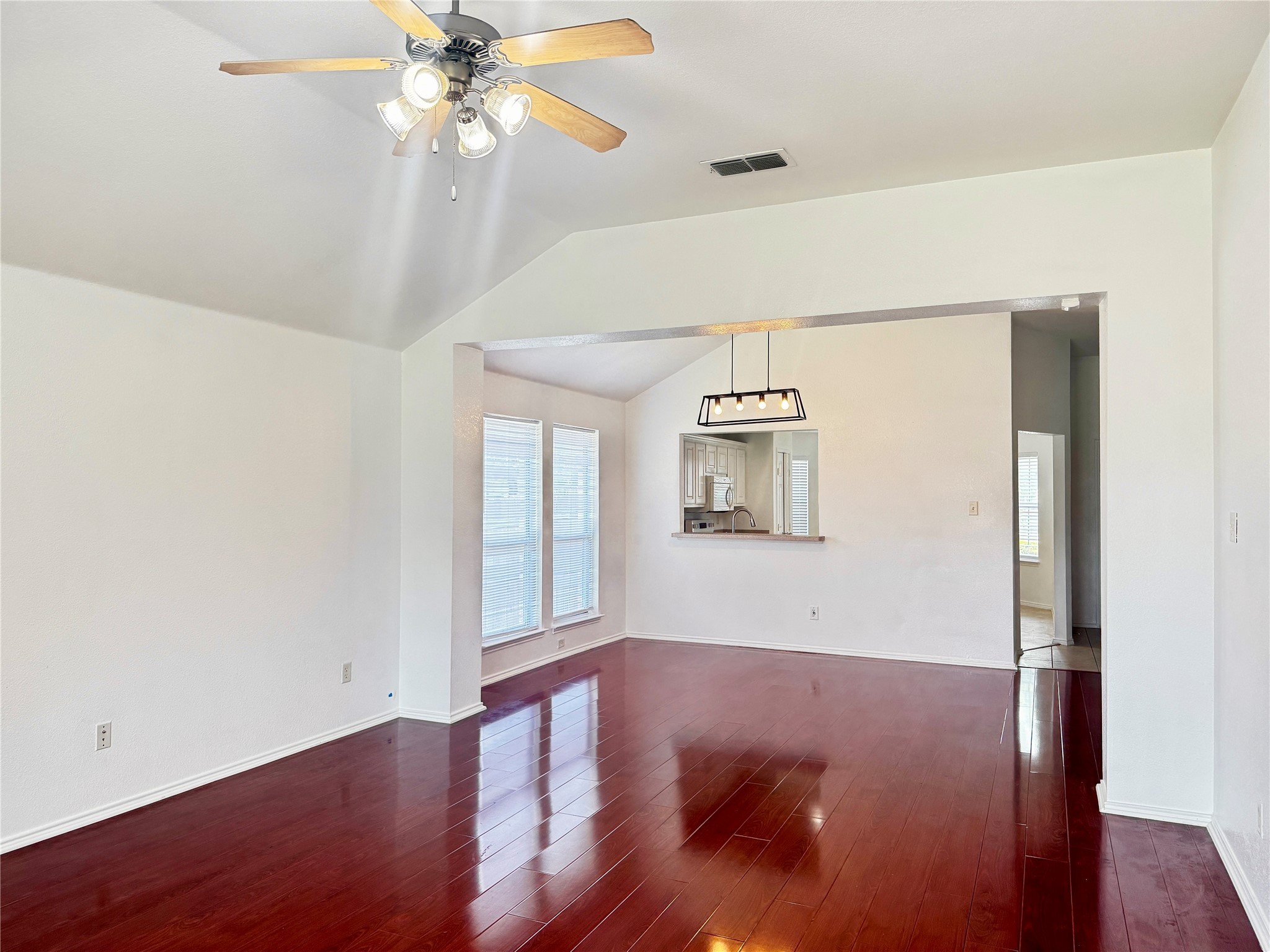 807 Martin Lane