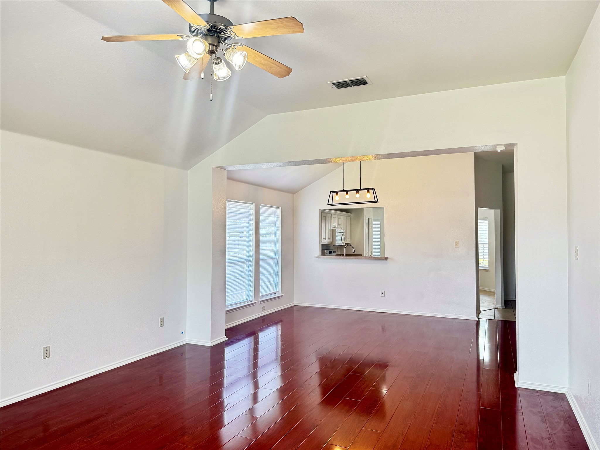 807 Martin Lane