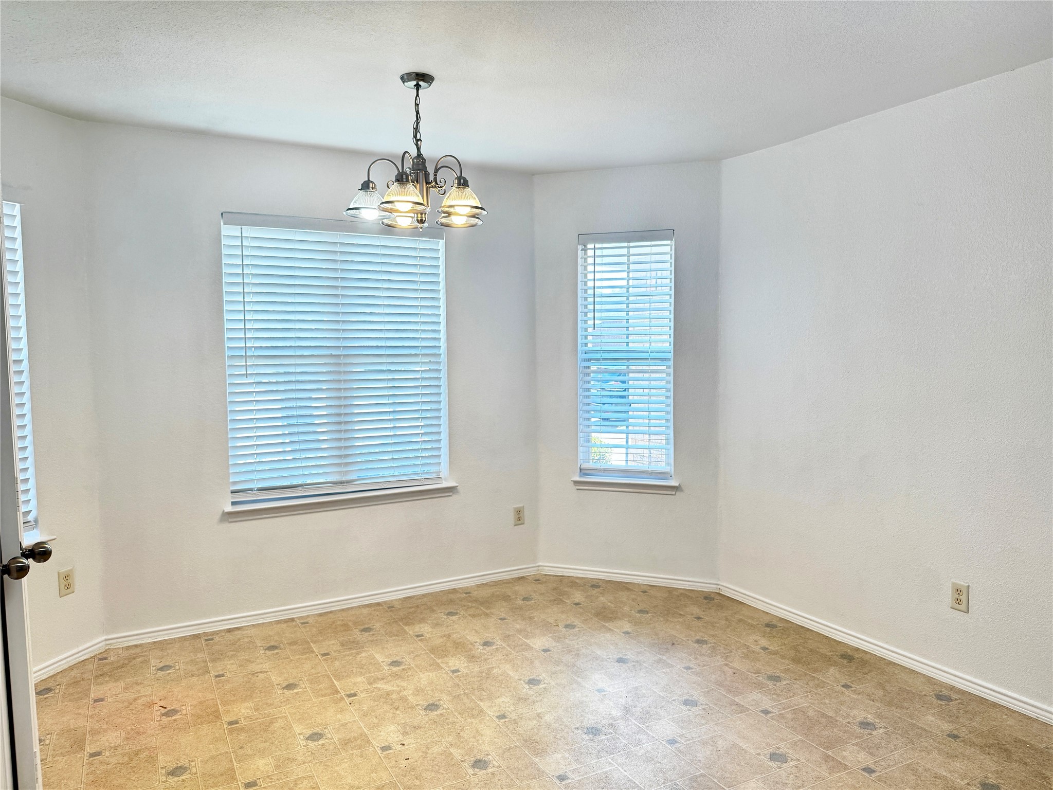 807 Martin Lane