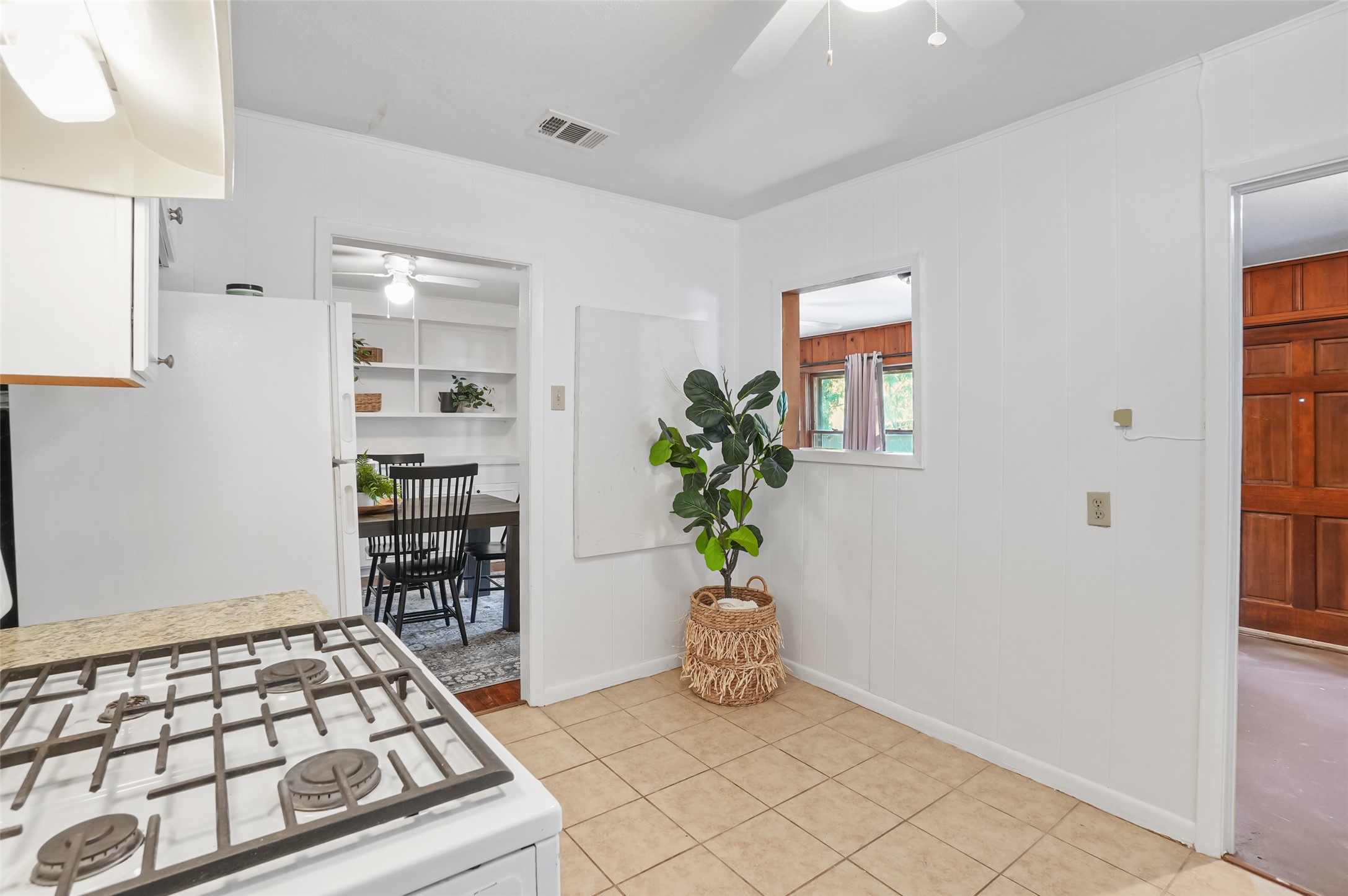 613 SW 3rd Street