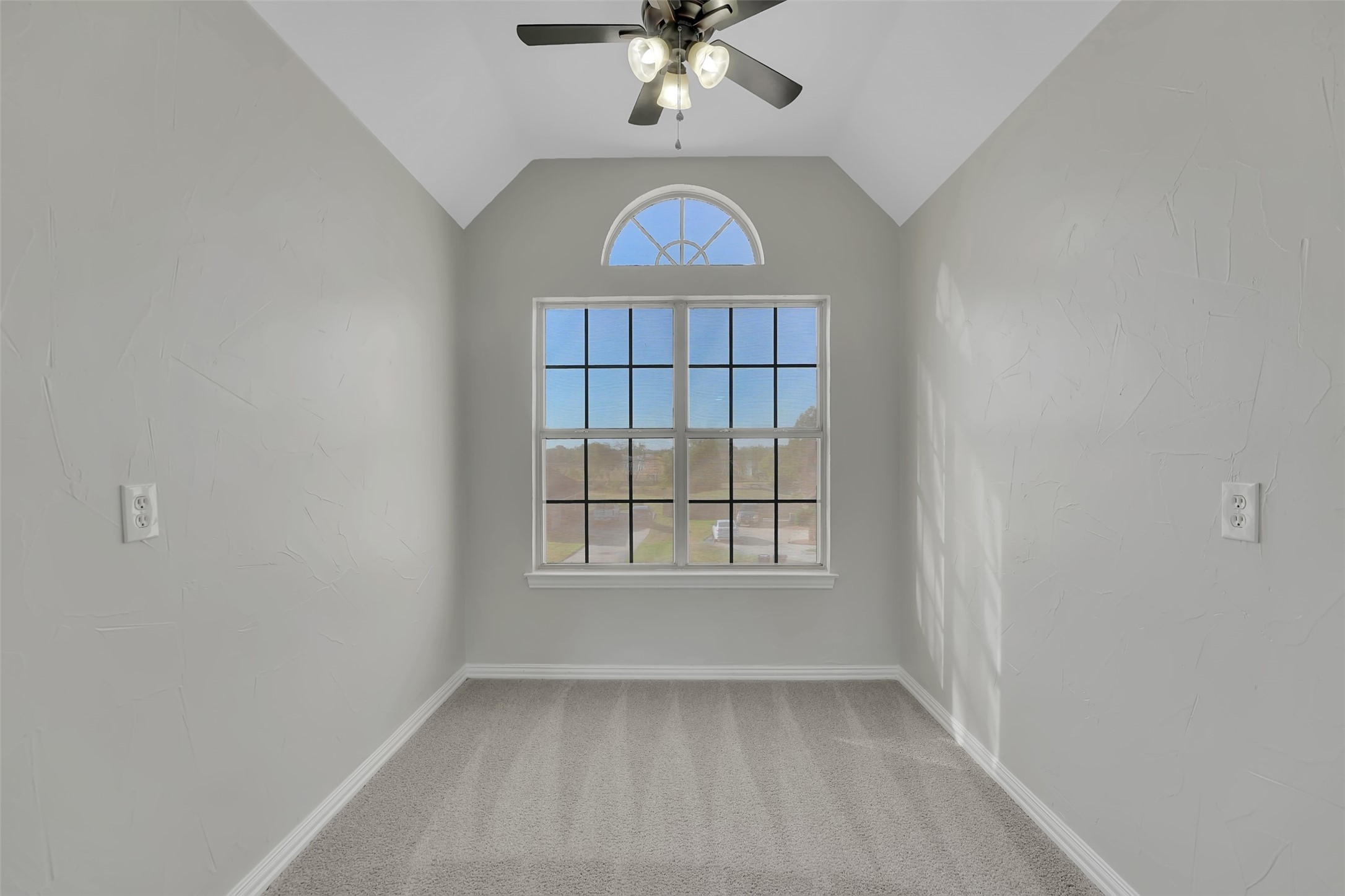123 Daisey Lane