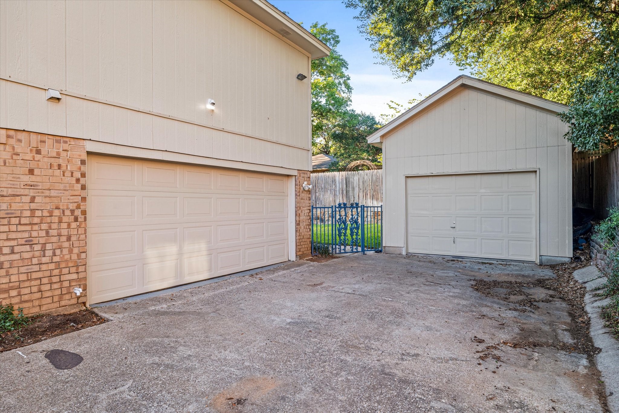 2846 Southridge Drive