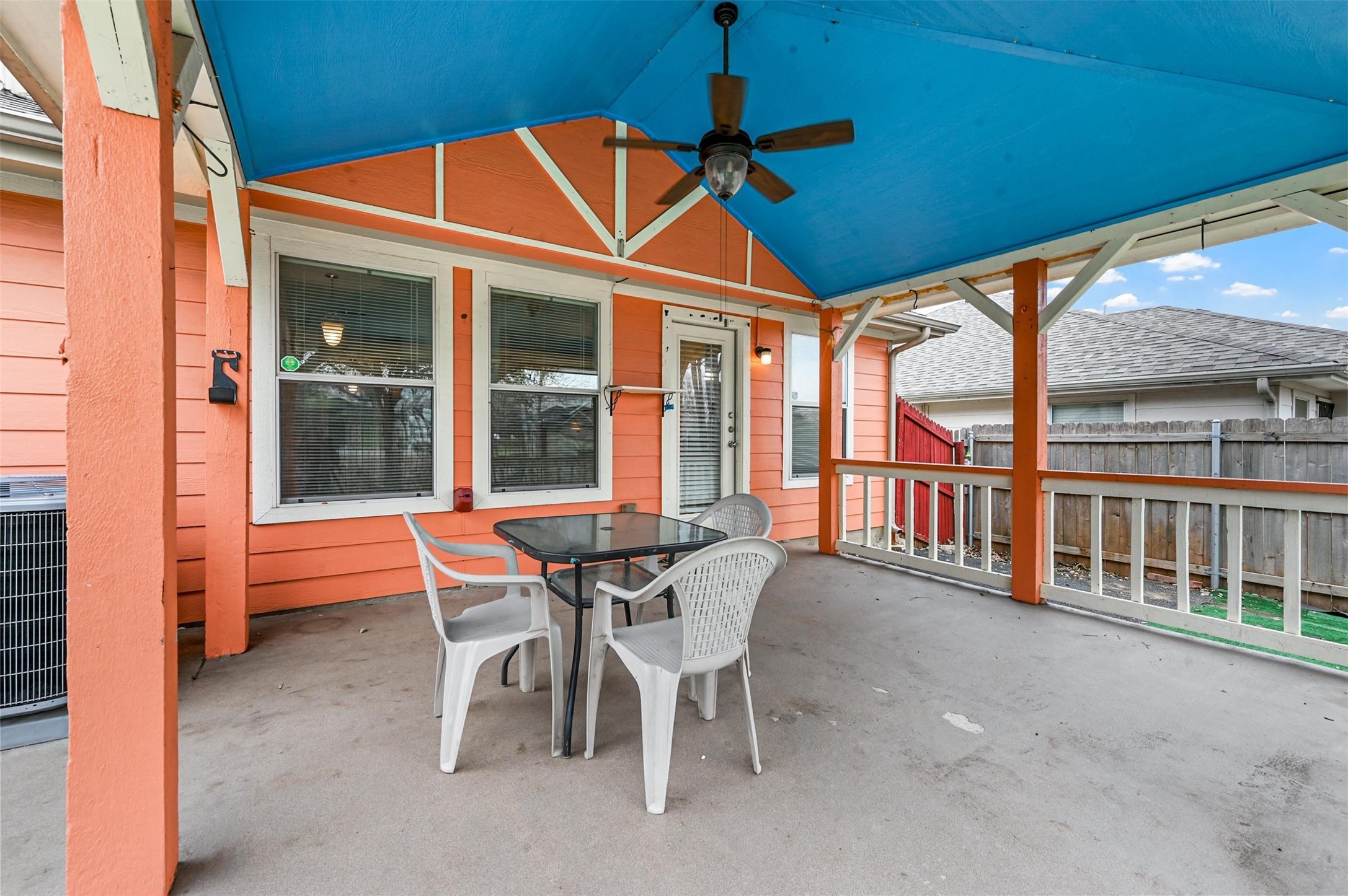 1647 Seabreeze Drive
