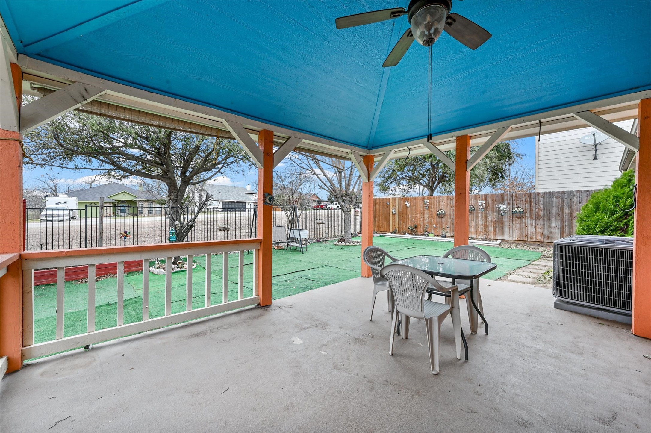 1647 Seabreeze Drive