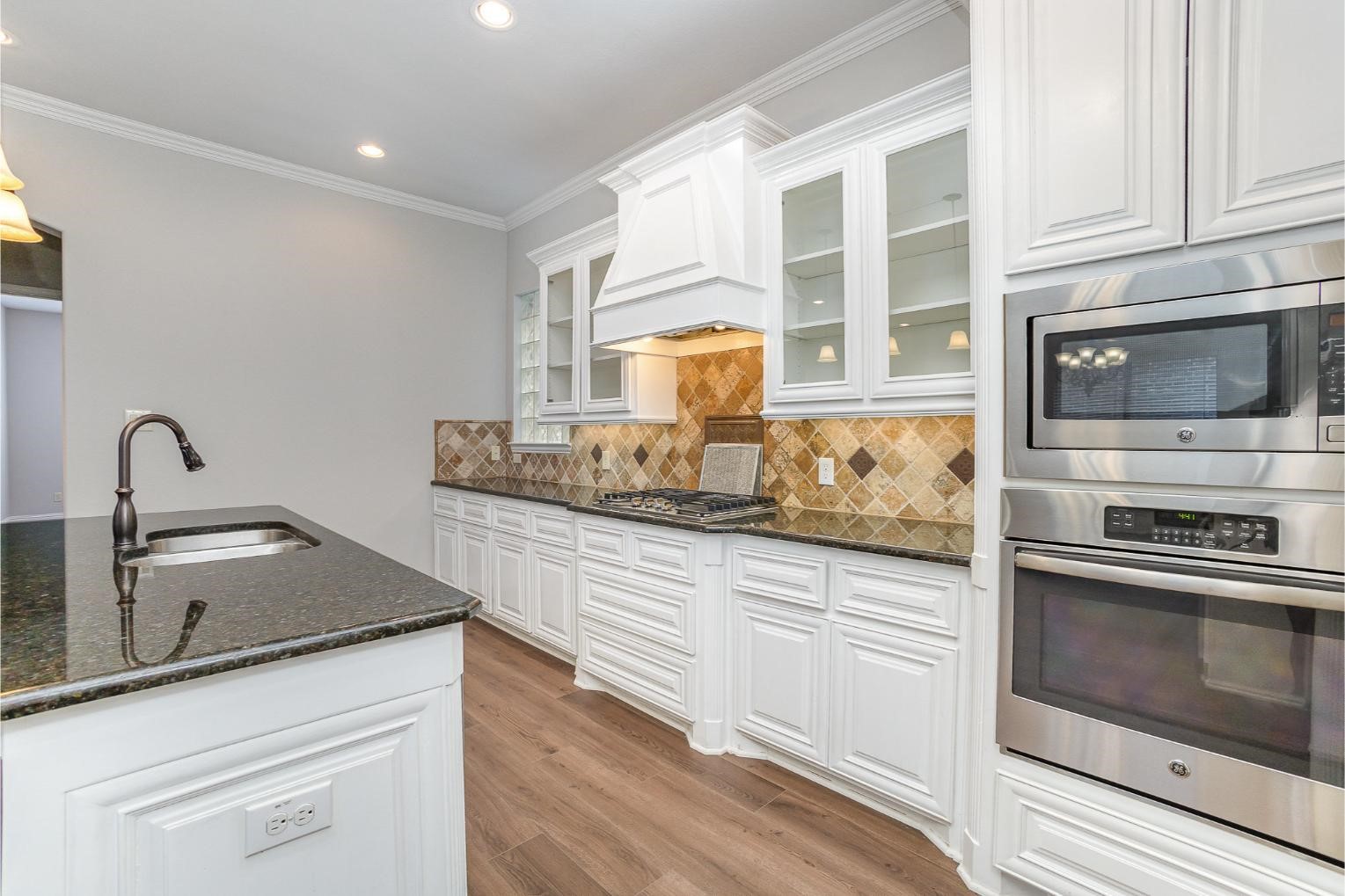 9108 Blue Water Drive