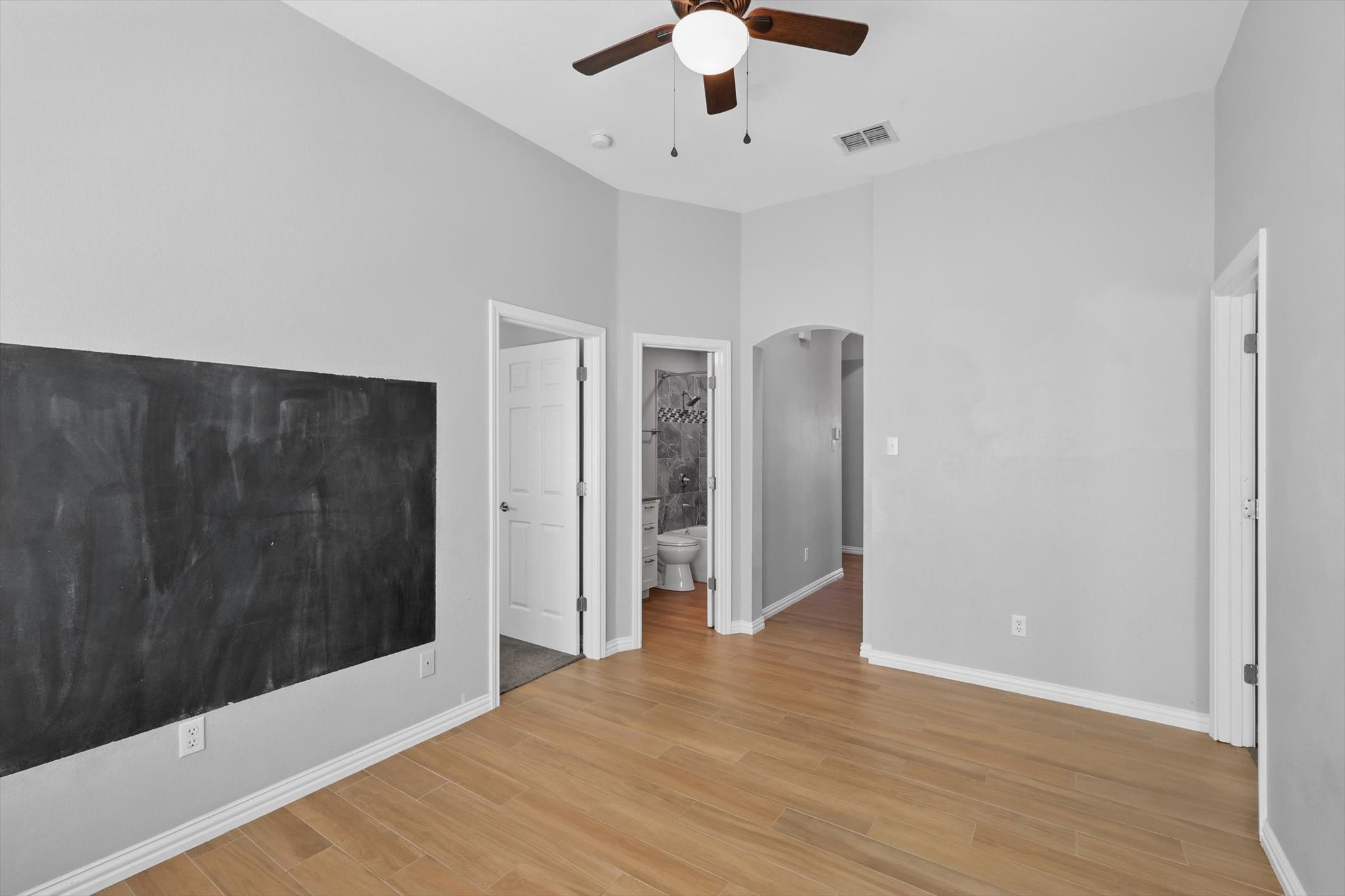 753 Chalk Knoll Road