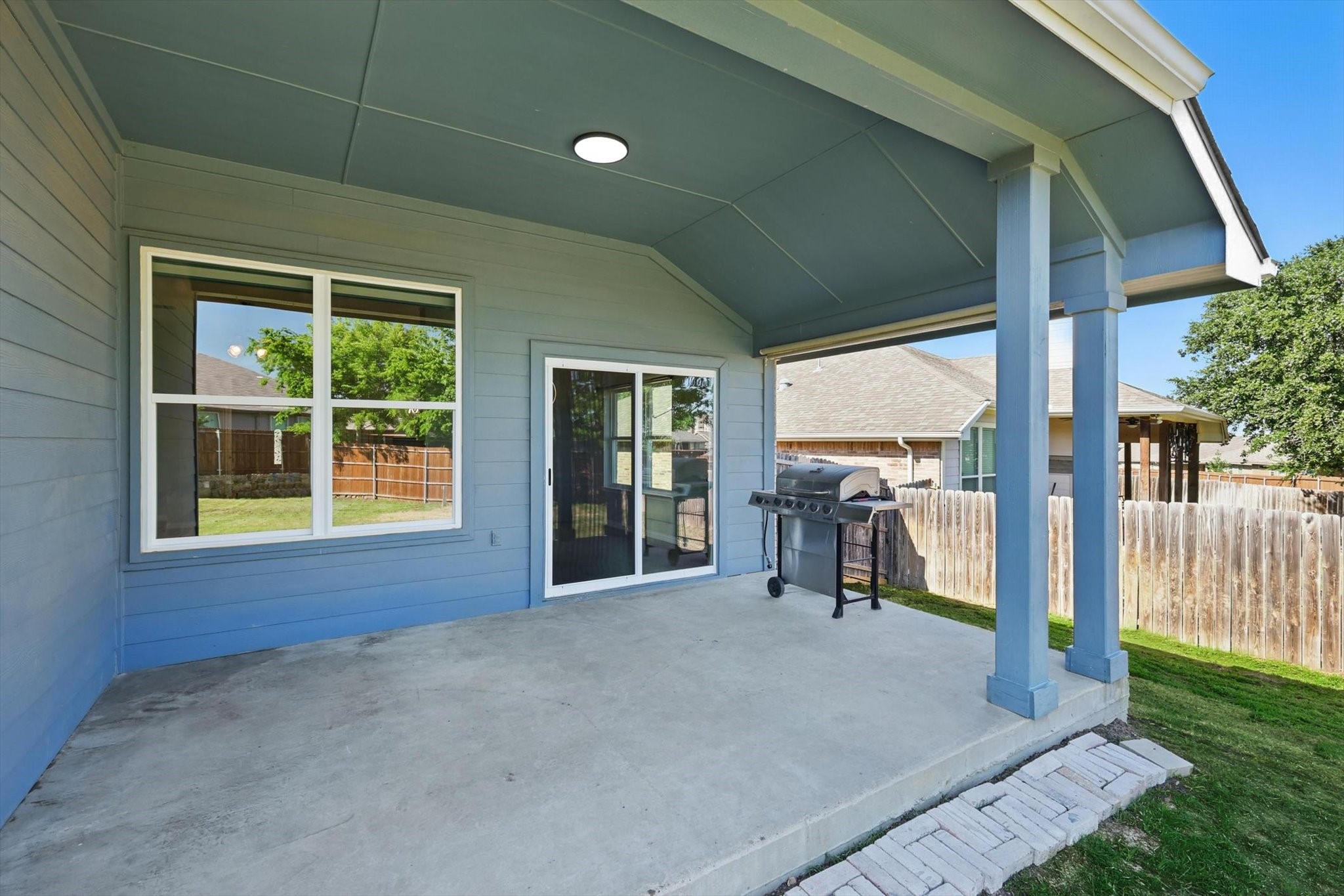 753 Chalk Knoll Road