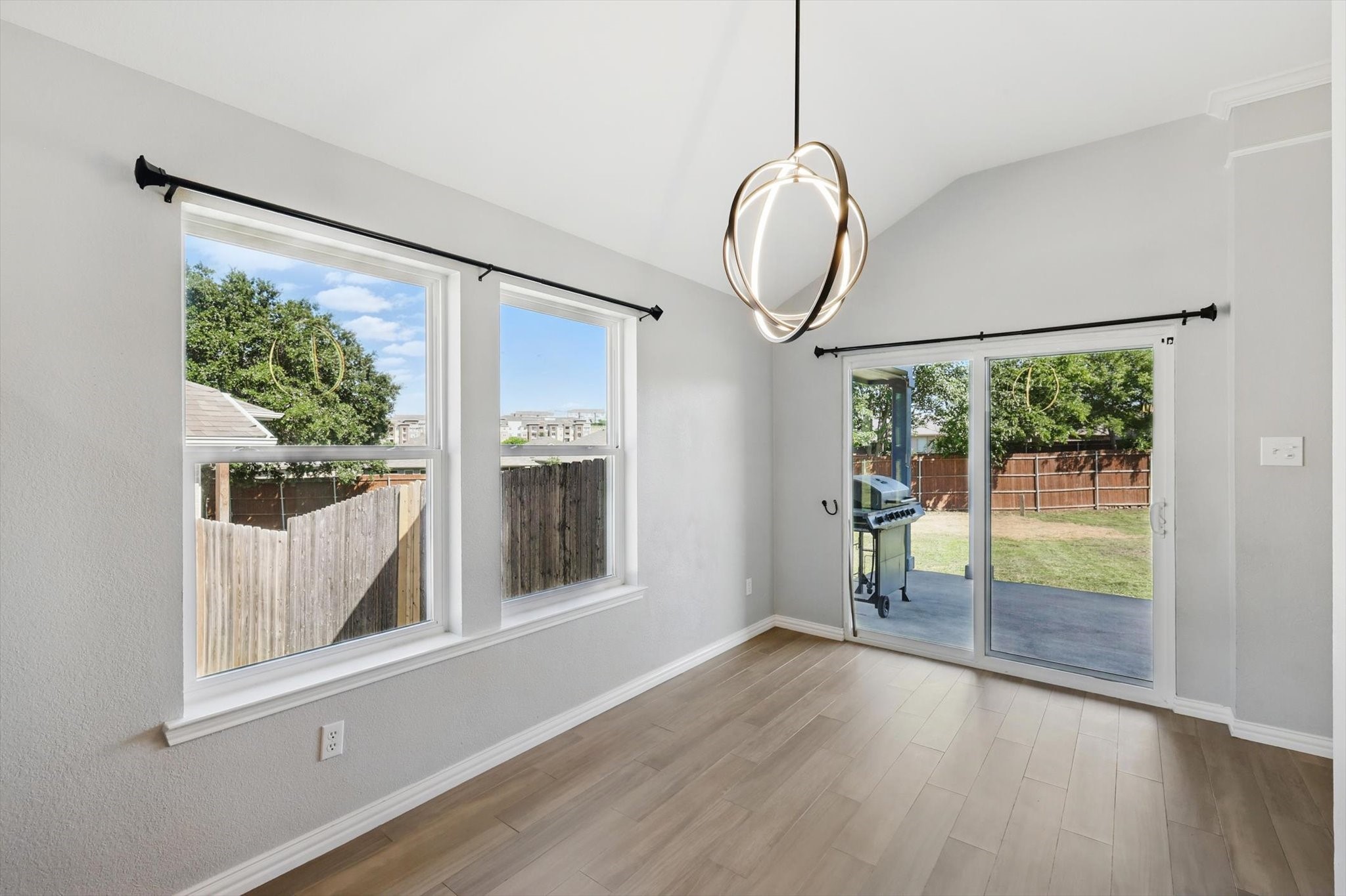 753 Chalk Knoll Road