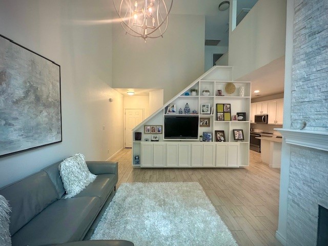 9844 Spire Lane