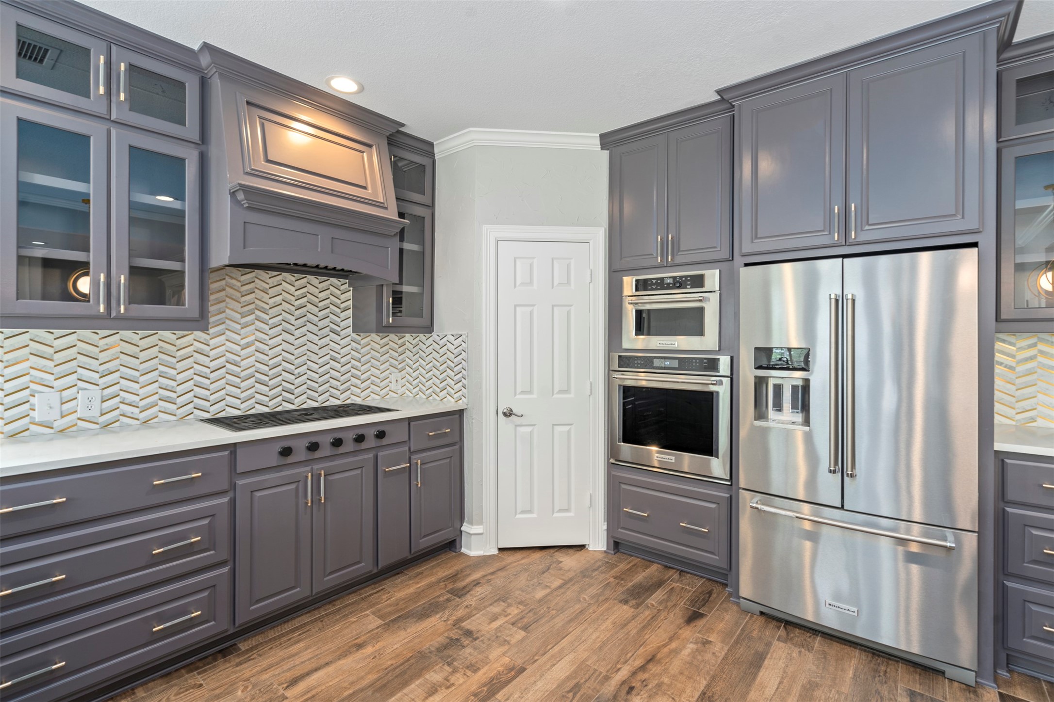 1025 Hardwick Trail