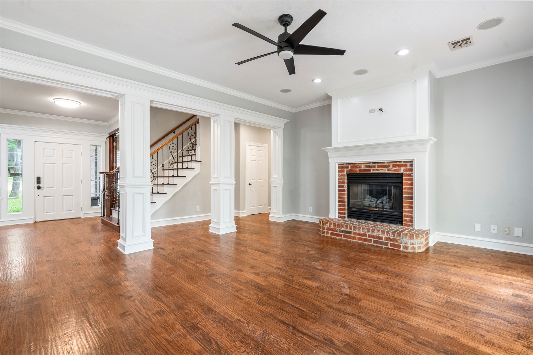 1025 Hardwick Trail