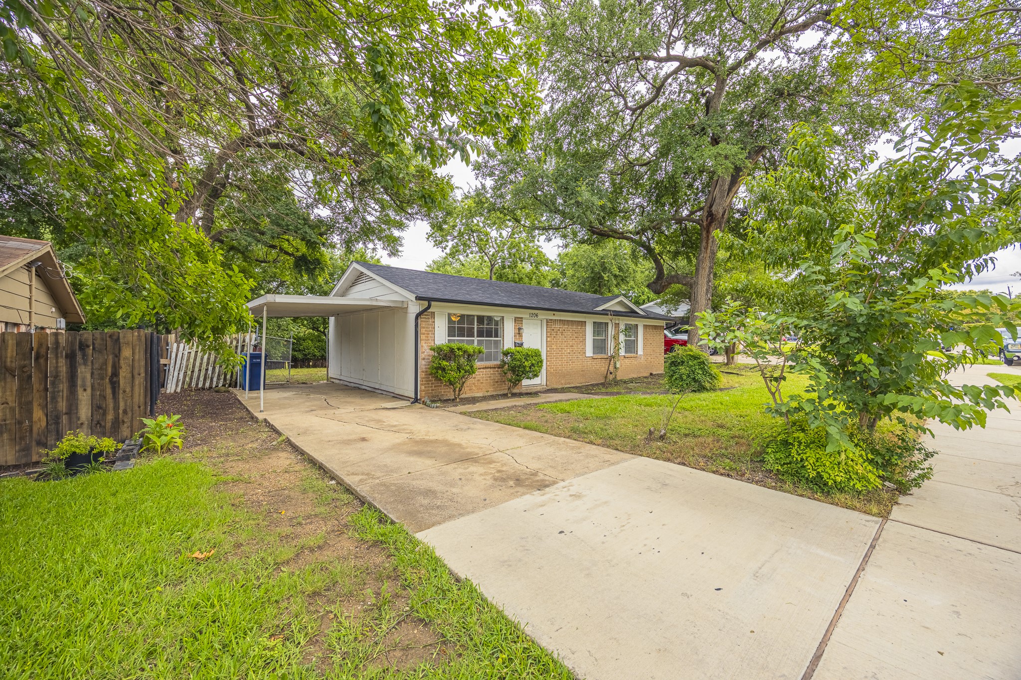 1206 Curtis Drive
