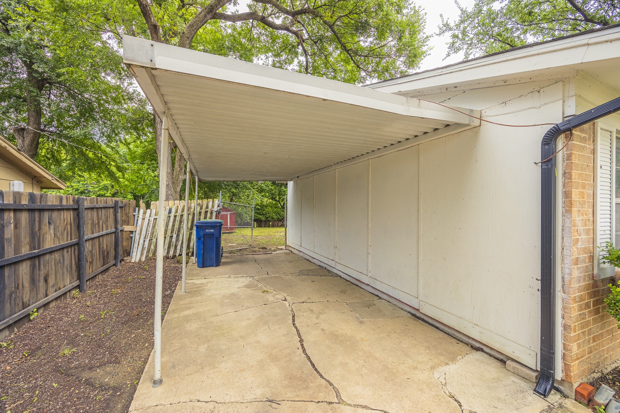 1206 Curtis Drive