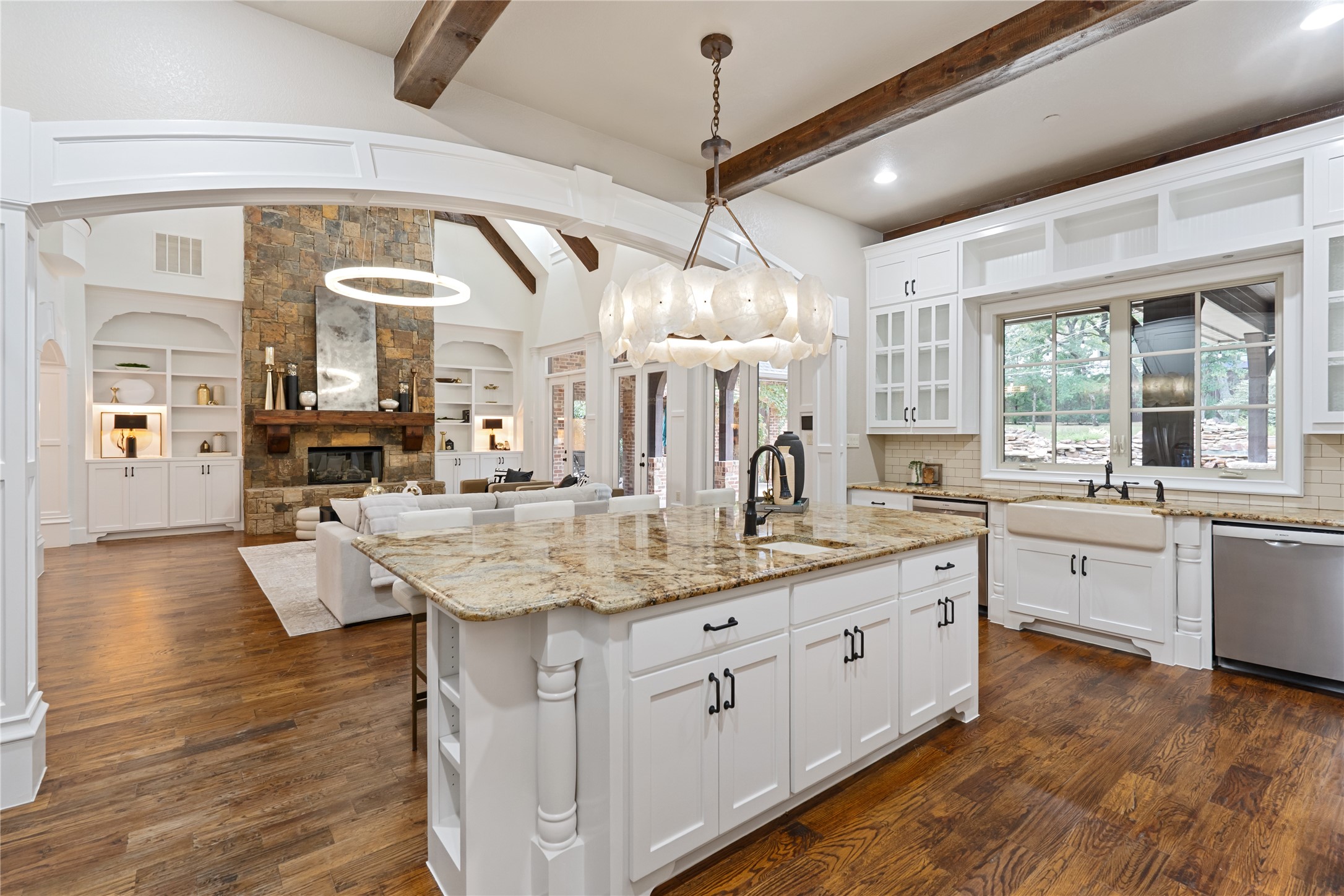 1609 Buckingham Drive