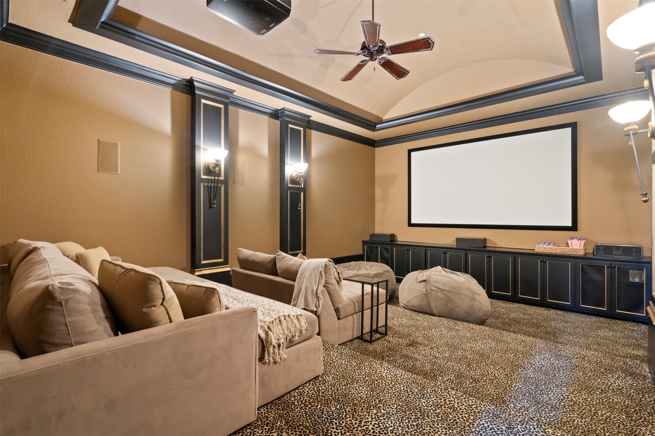 1609 Buckingham Drive