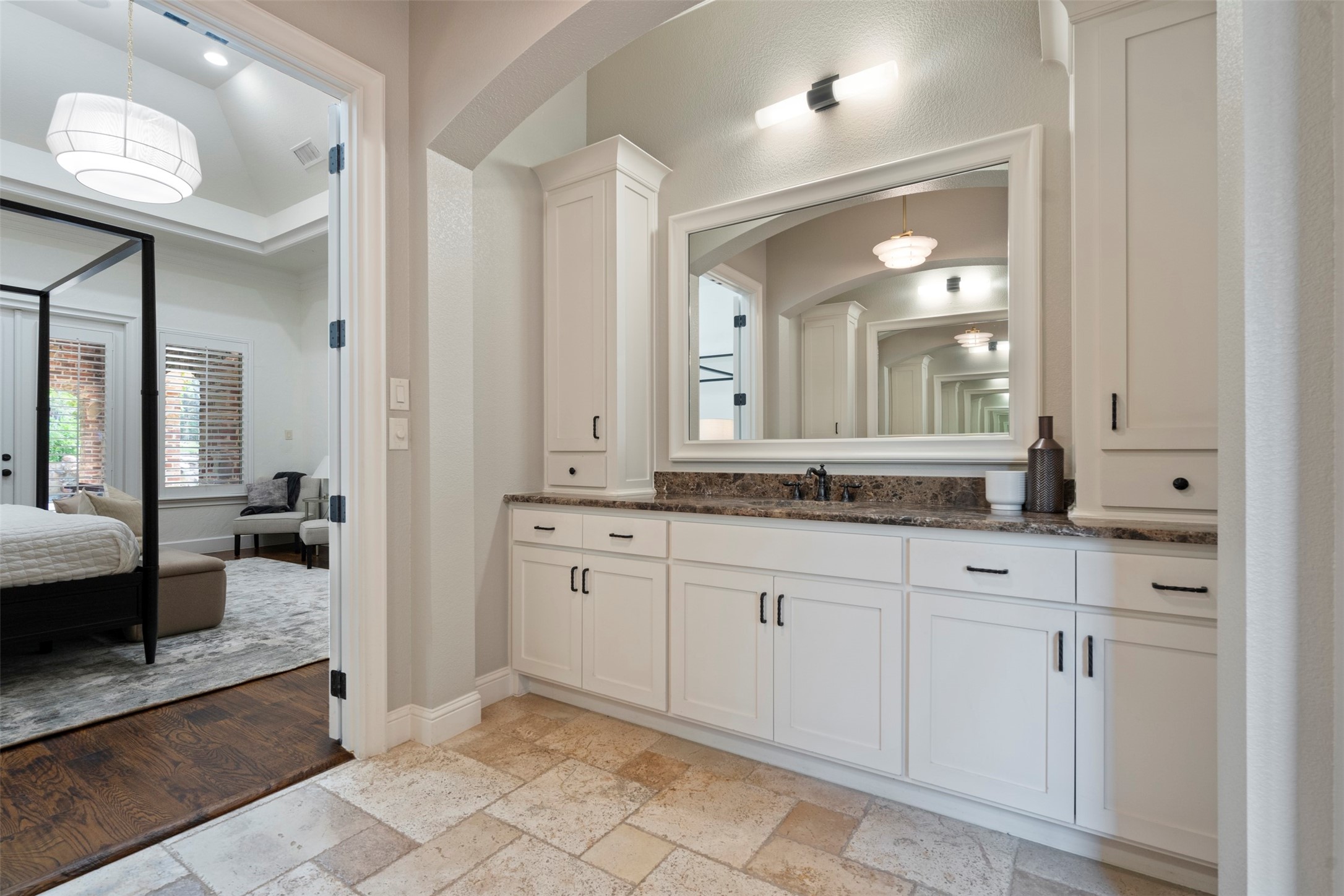 1609 Buckingham Drive