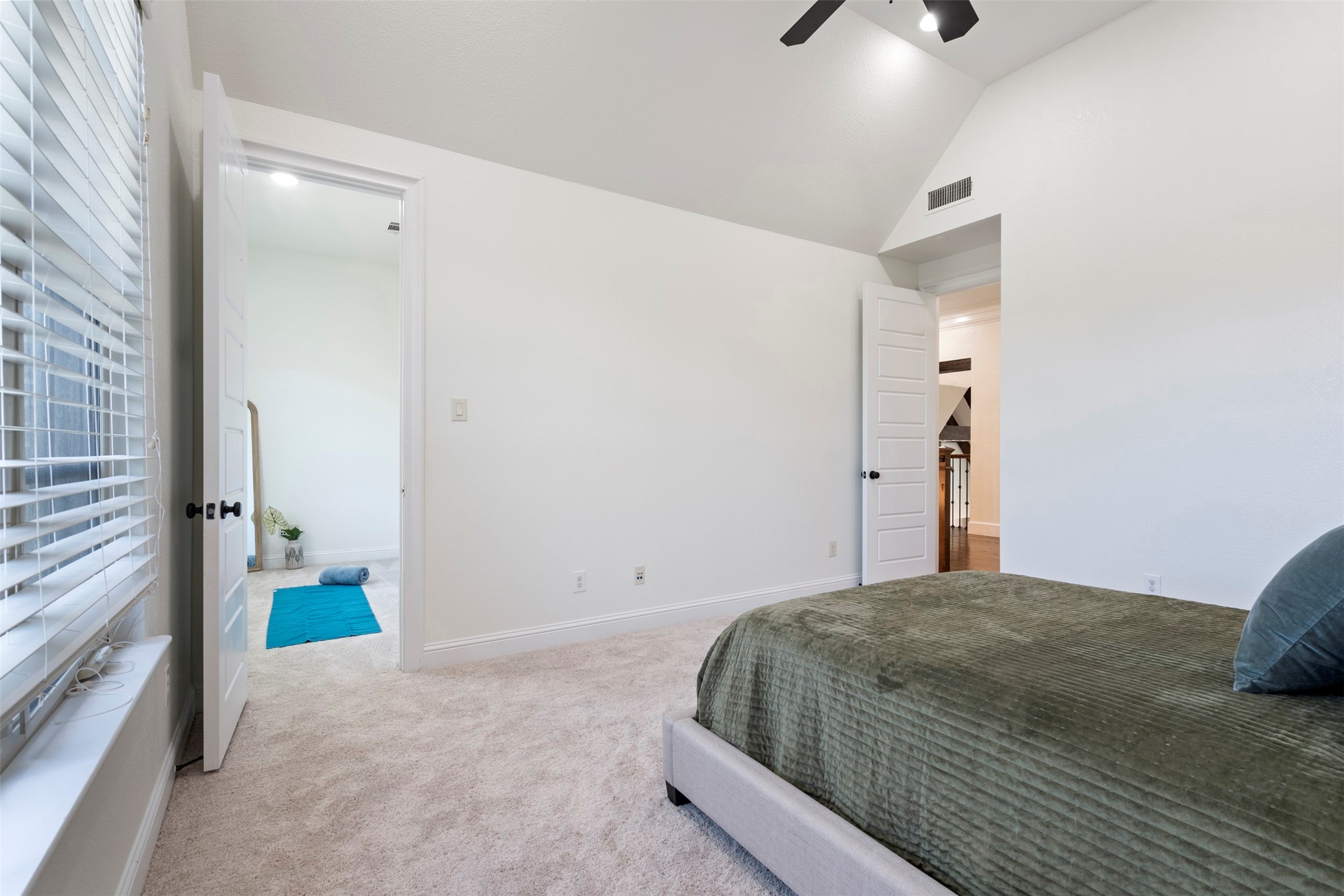 1609 Buckingham Drive