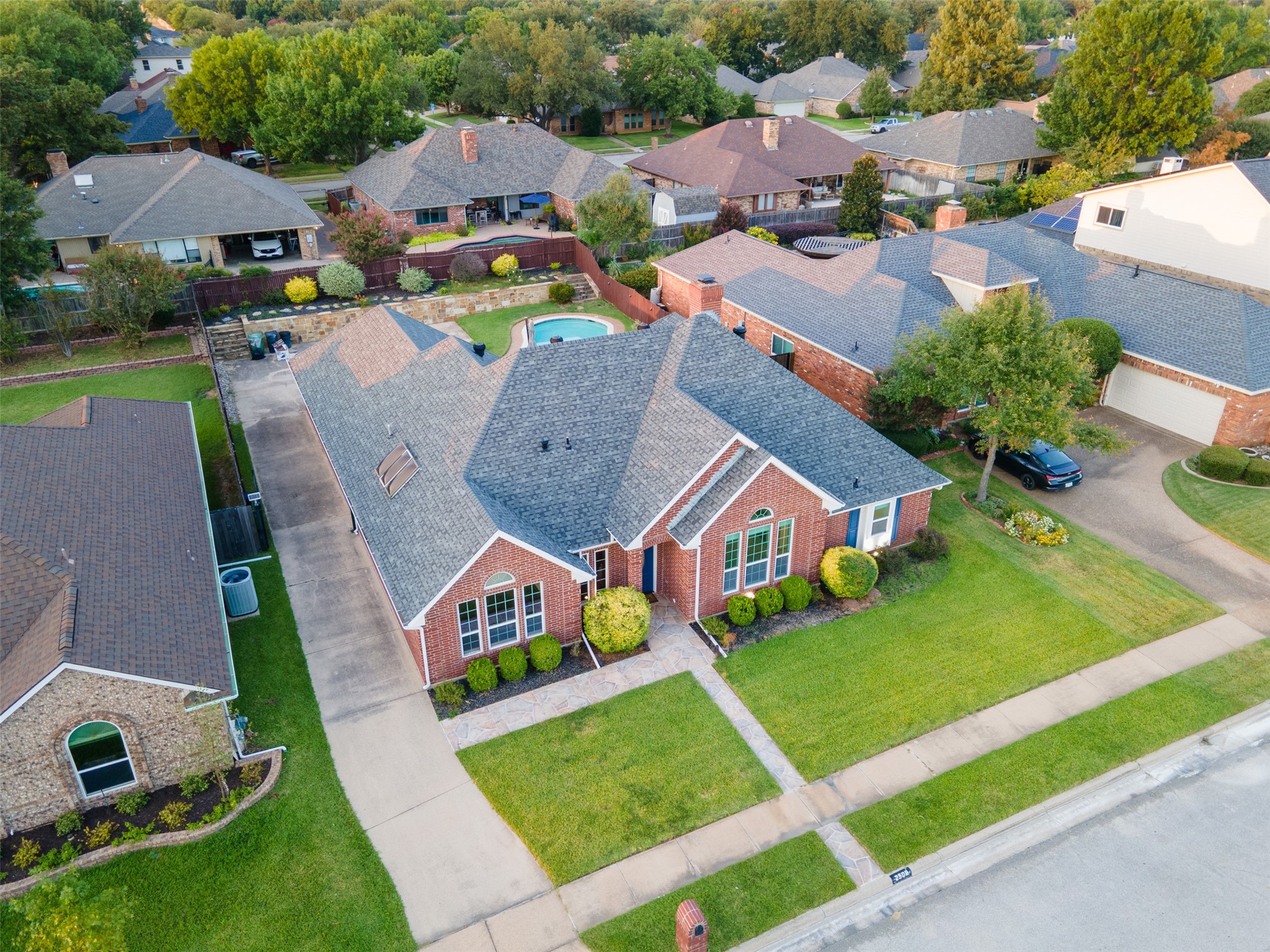 2508 Fox Glenn Circle