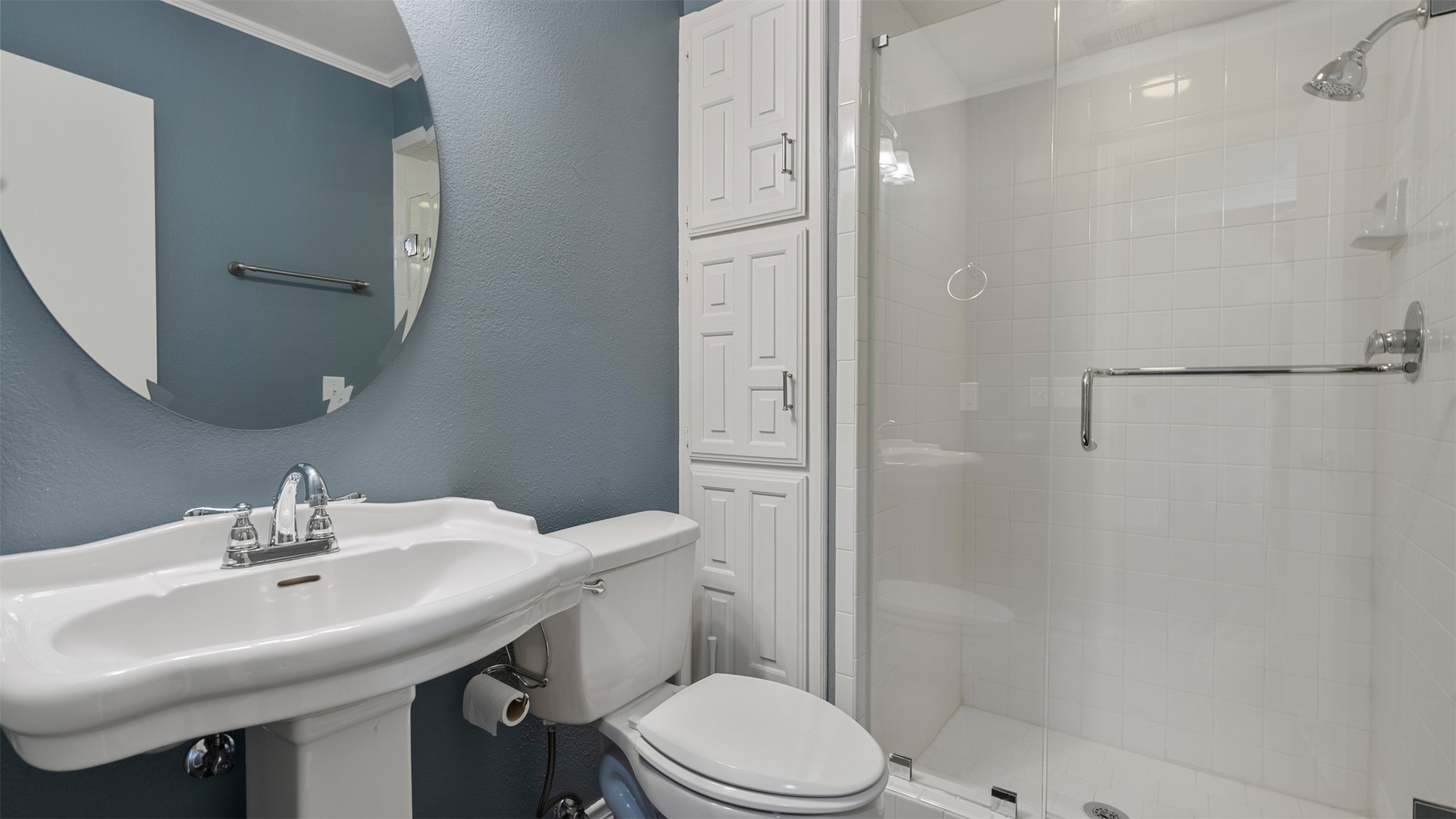 2508 Fox Glenn Circle