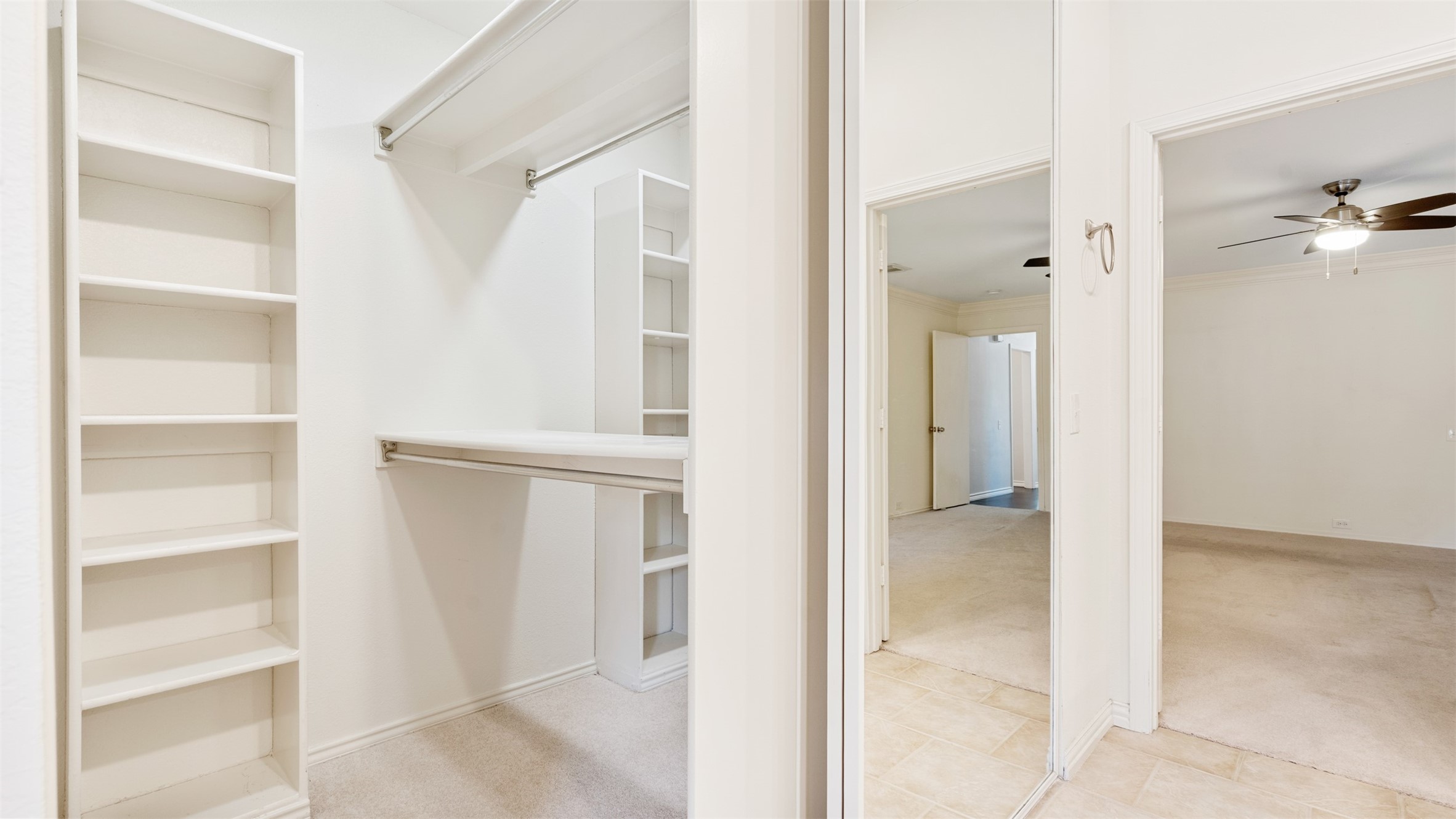 2508 Fox Glenn Circle