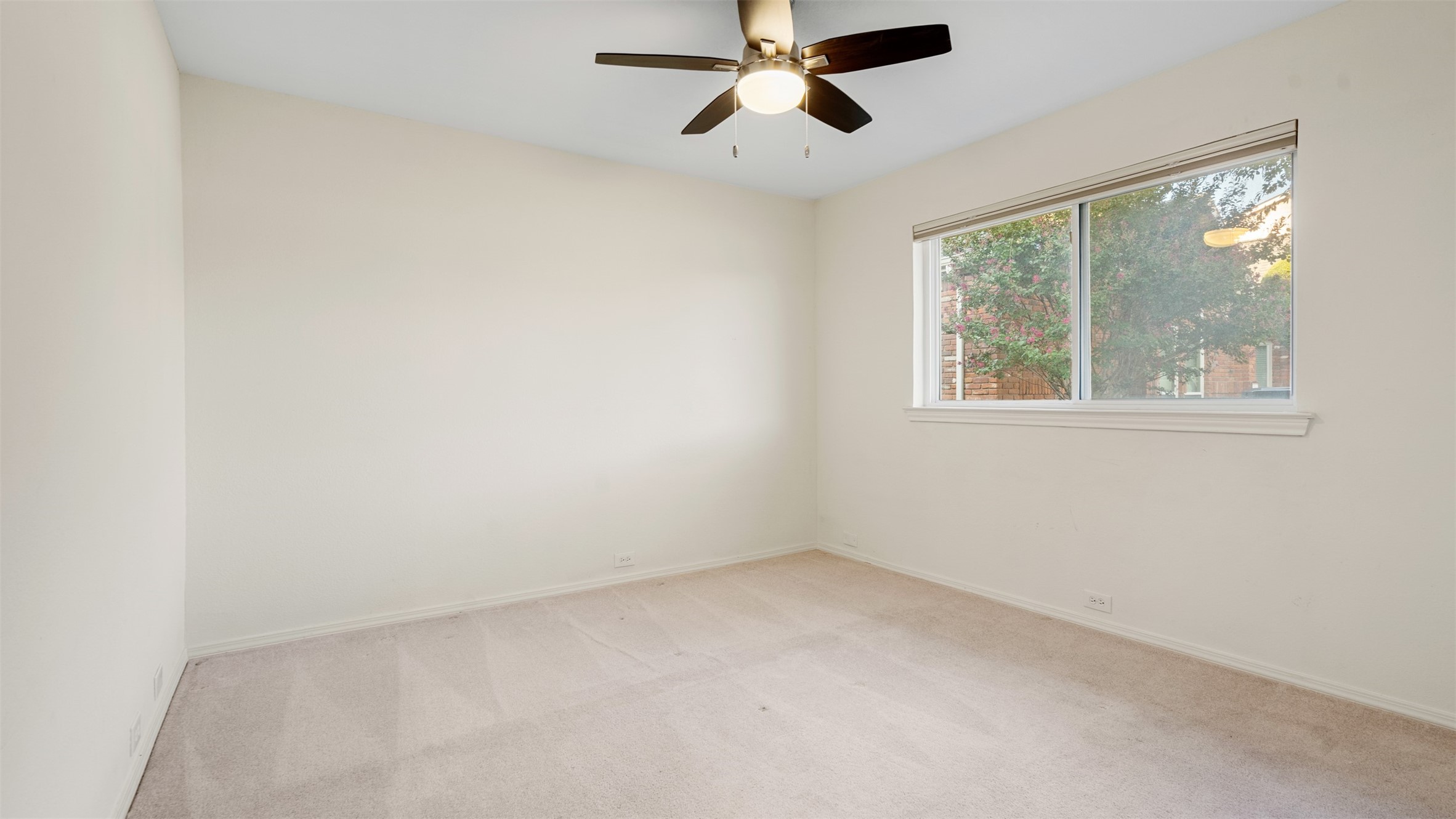 2508 Fox Glenn Circle