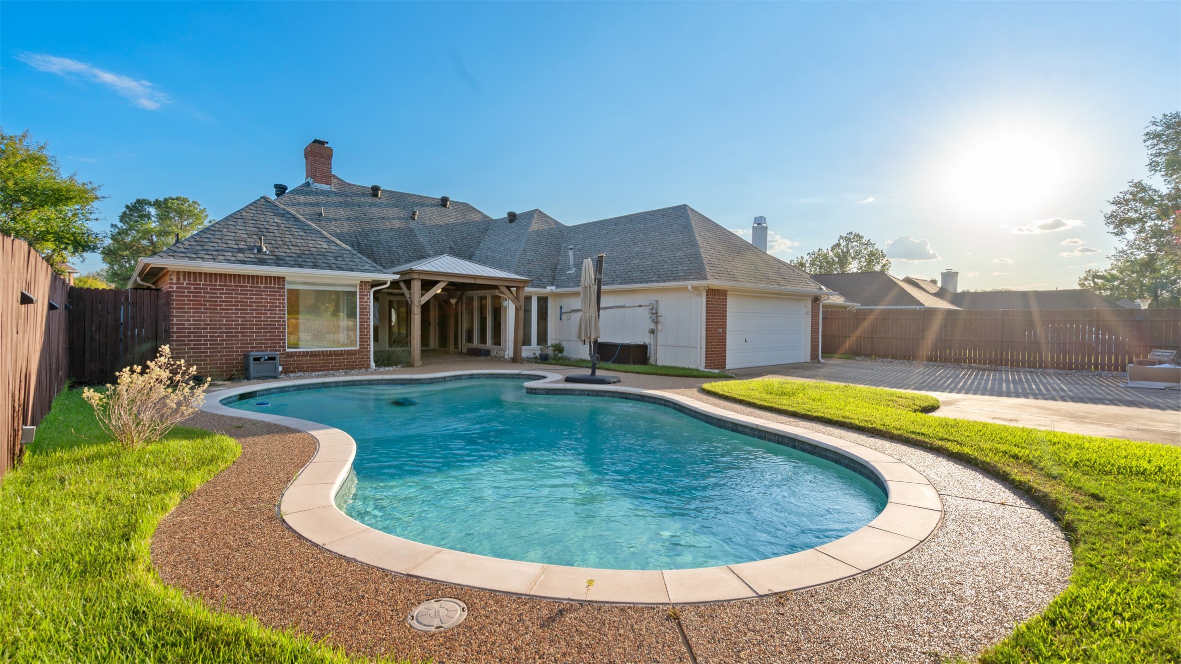 2508 Fox Glenn Circle