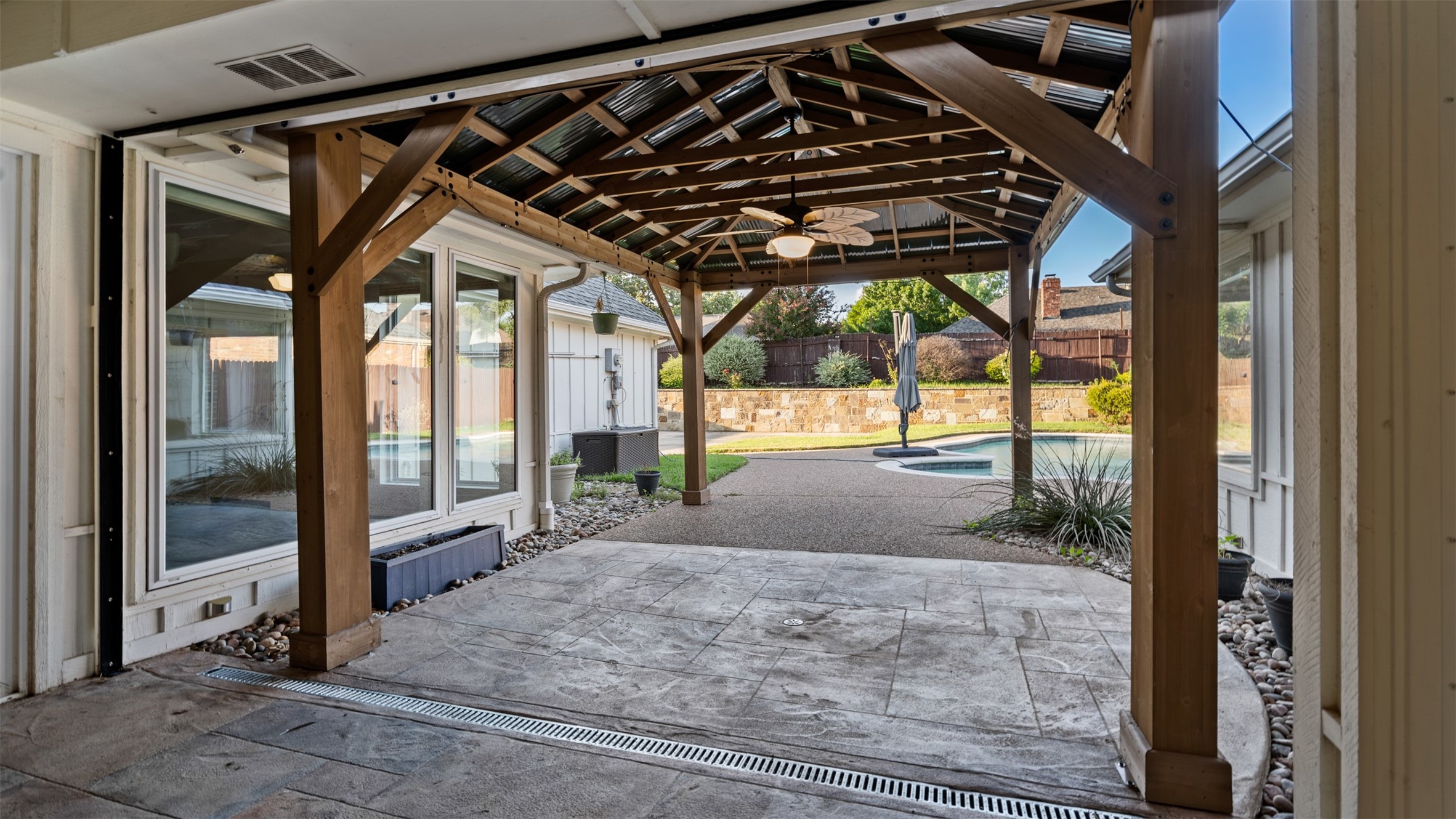 2508 Fox Glenn Circle