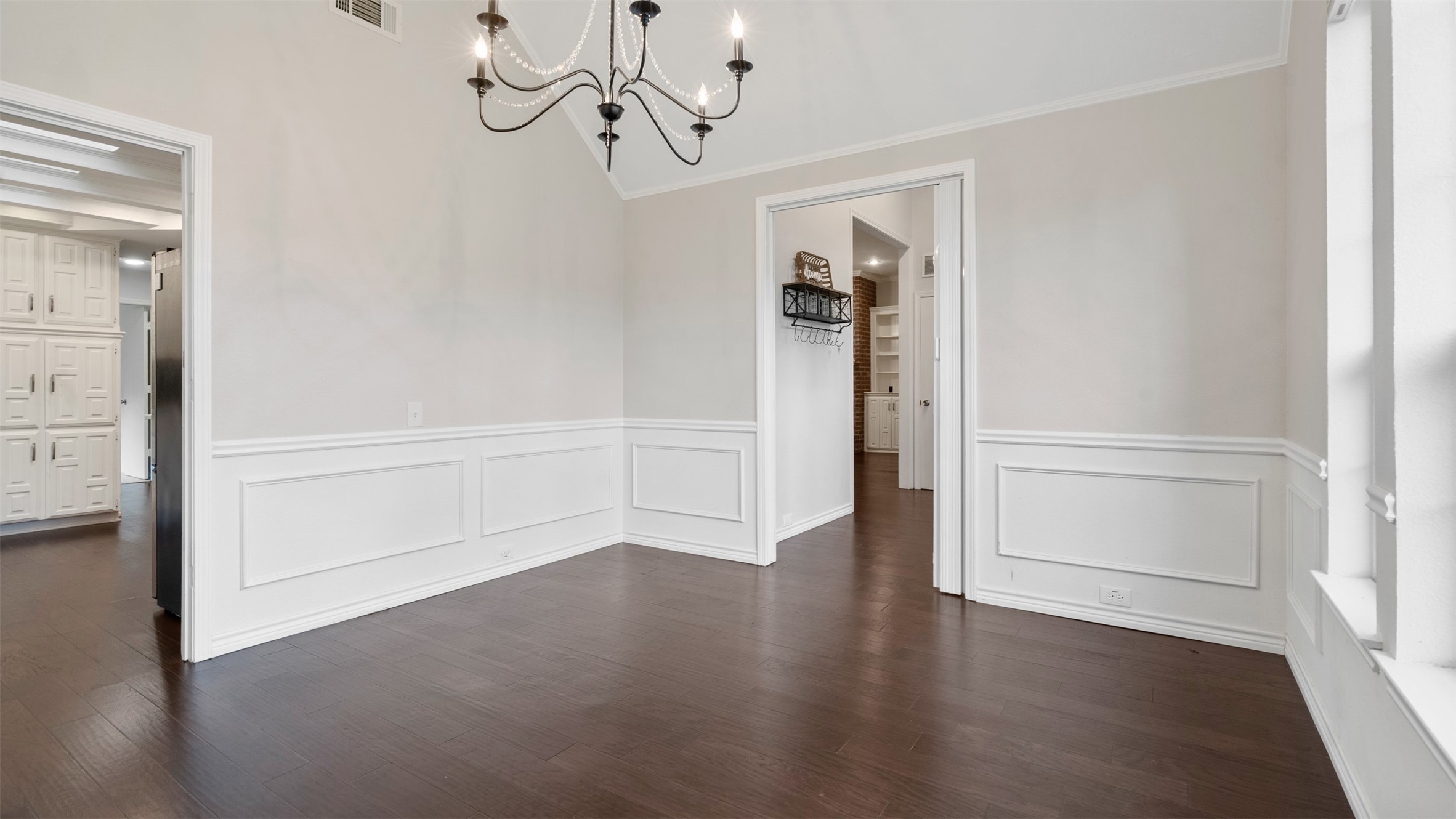 2508 Fox Glenn Circle