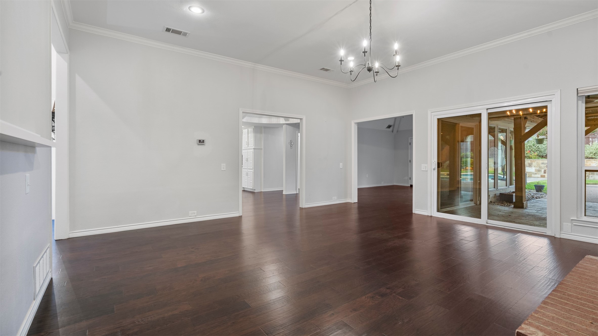 2508 Fox Glenn Circle