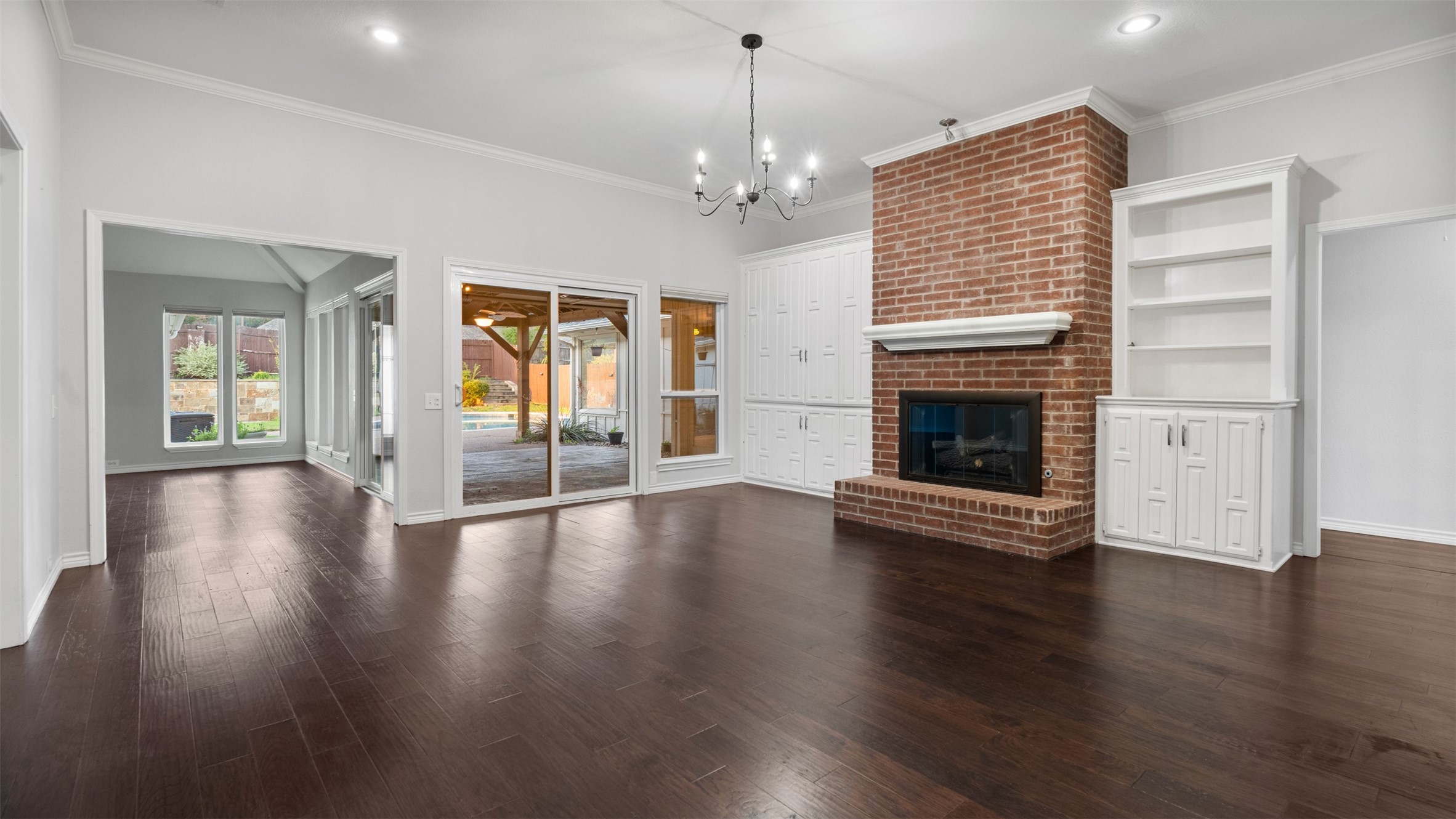 2508 Fox Glenn Circle