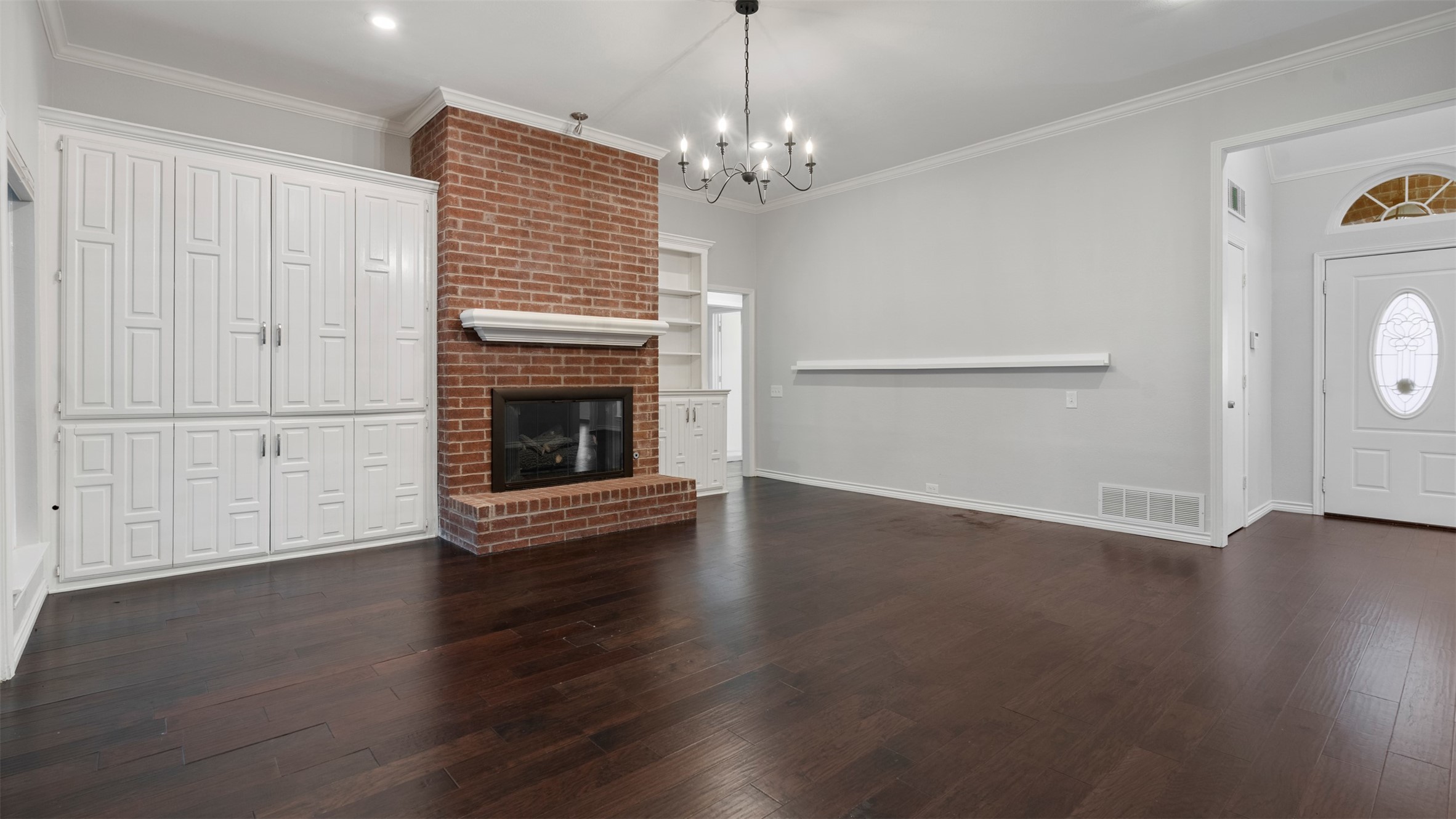 2508 Fox Glenn Circle