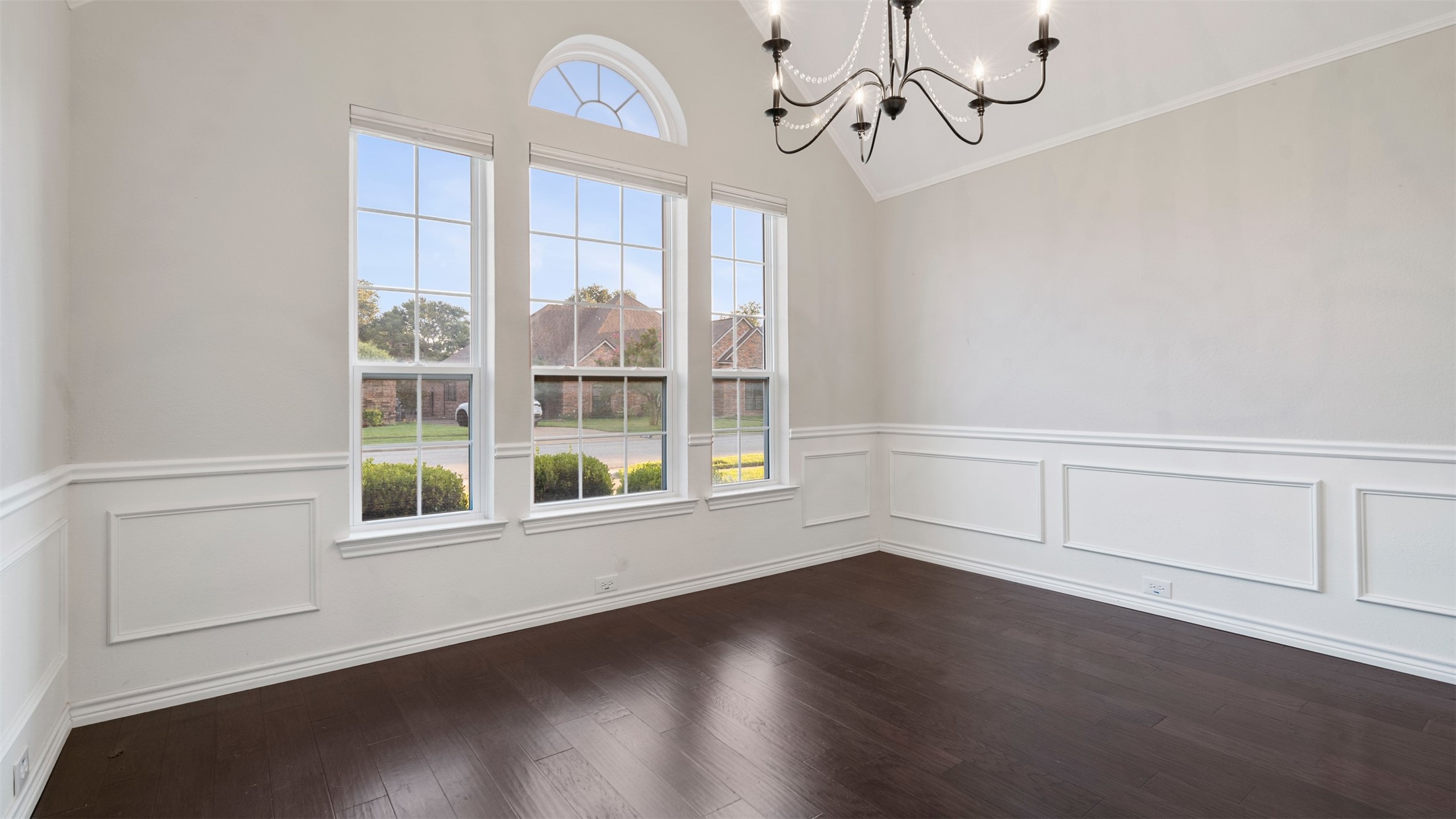 2508 Fox Glenn Circle