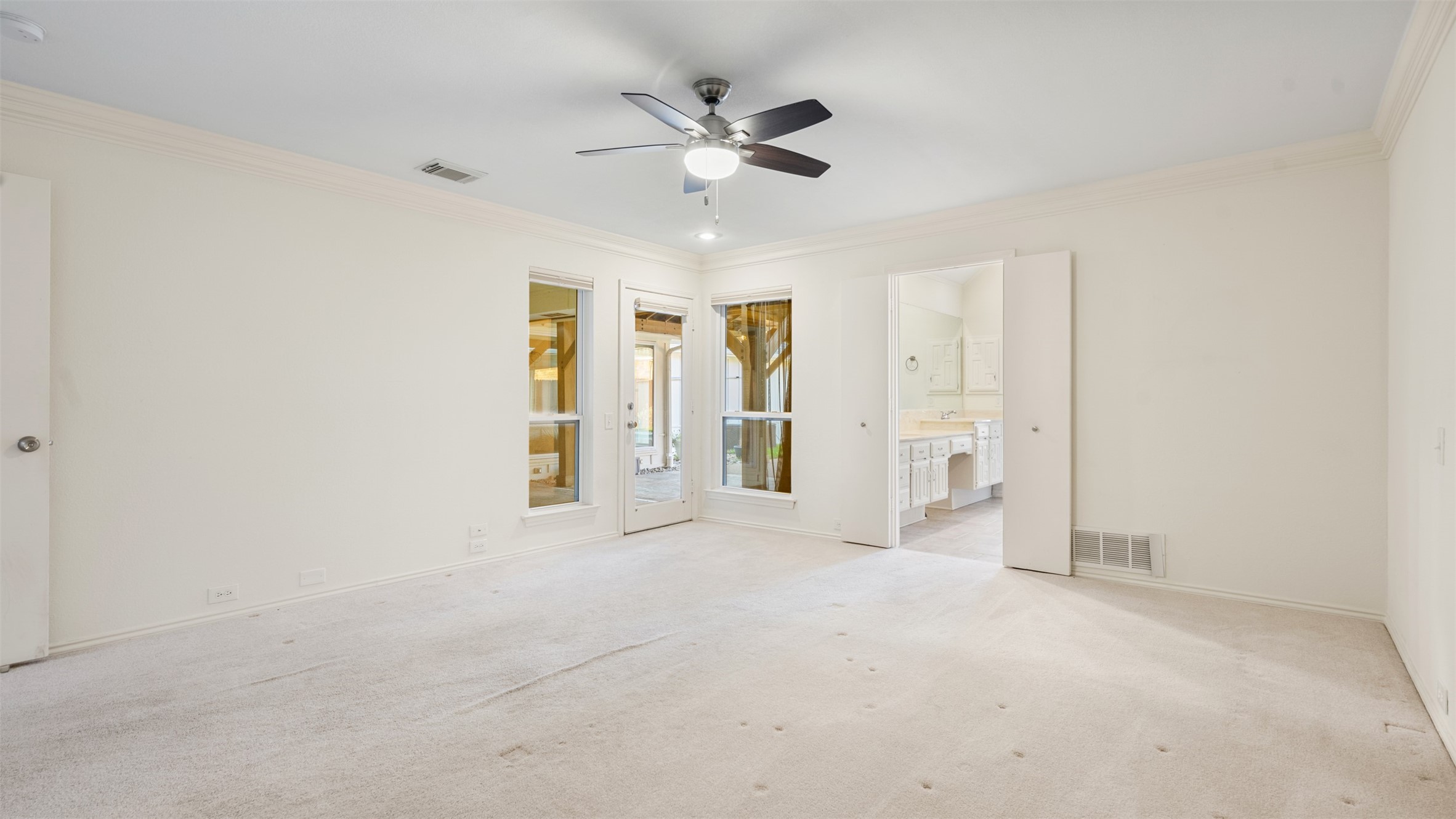 2508 Fox Glenn Circle