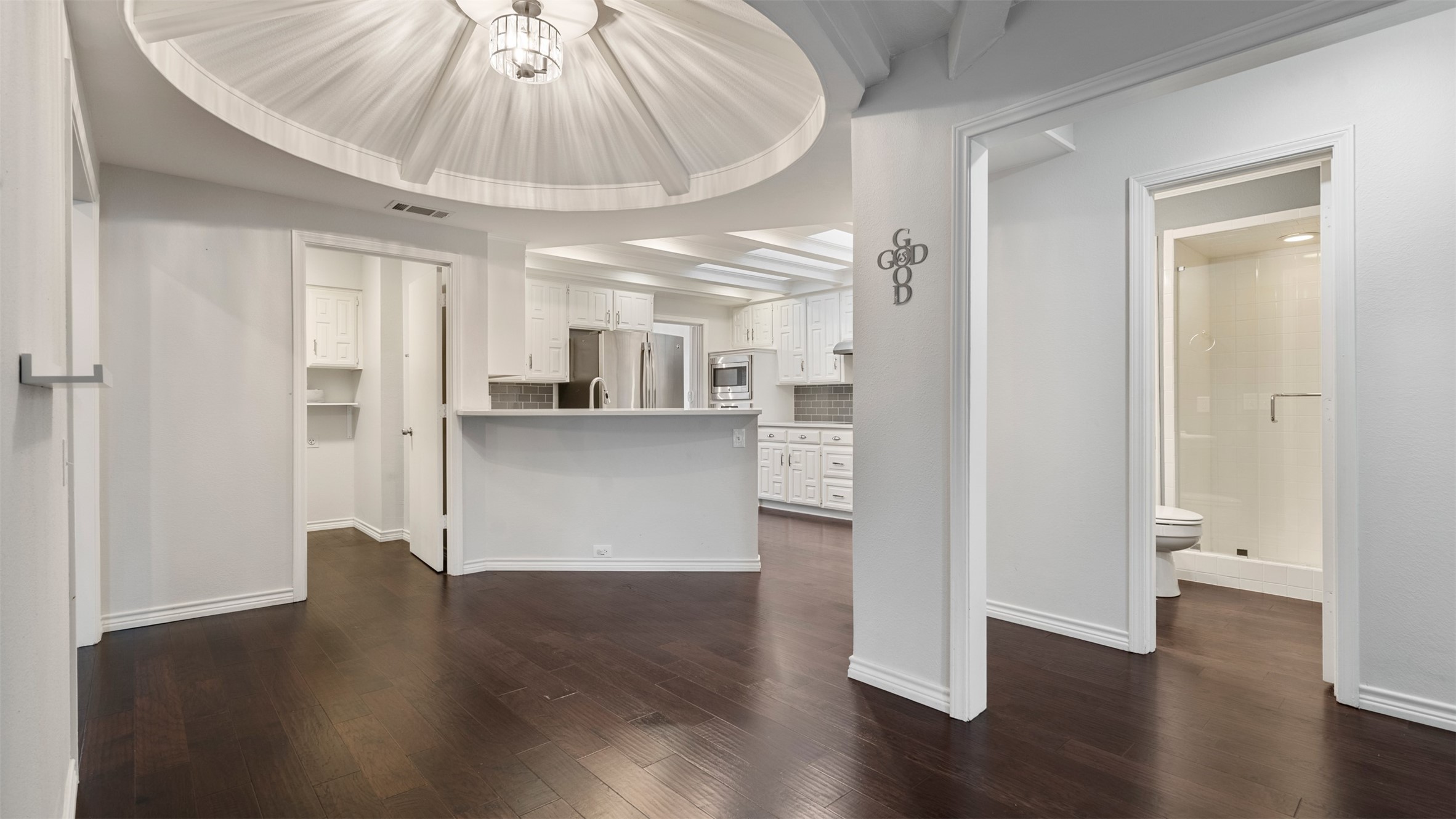 2508 Fox Glenn Circle
