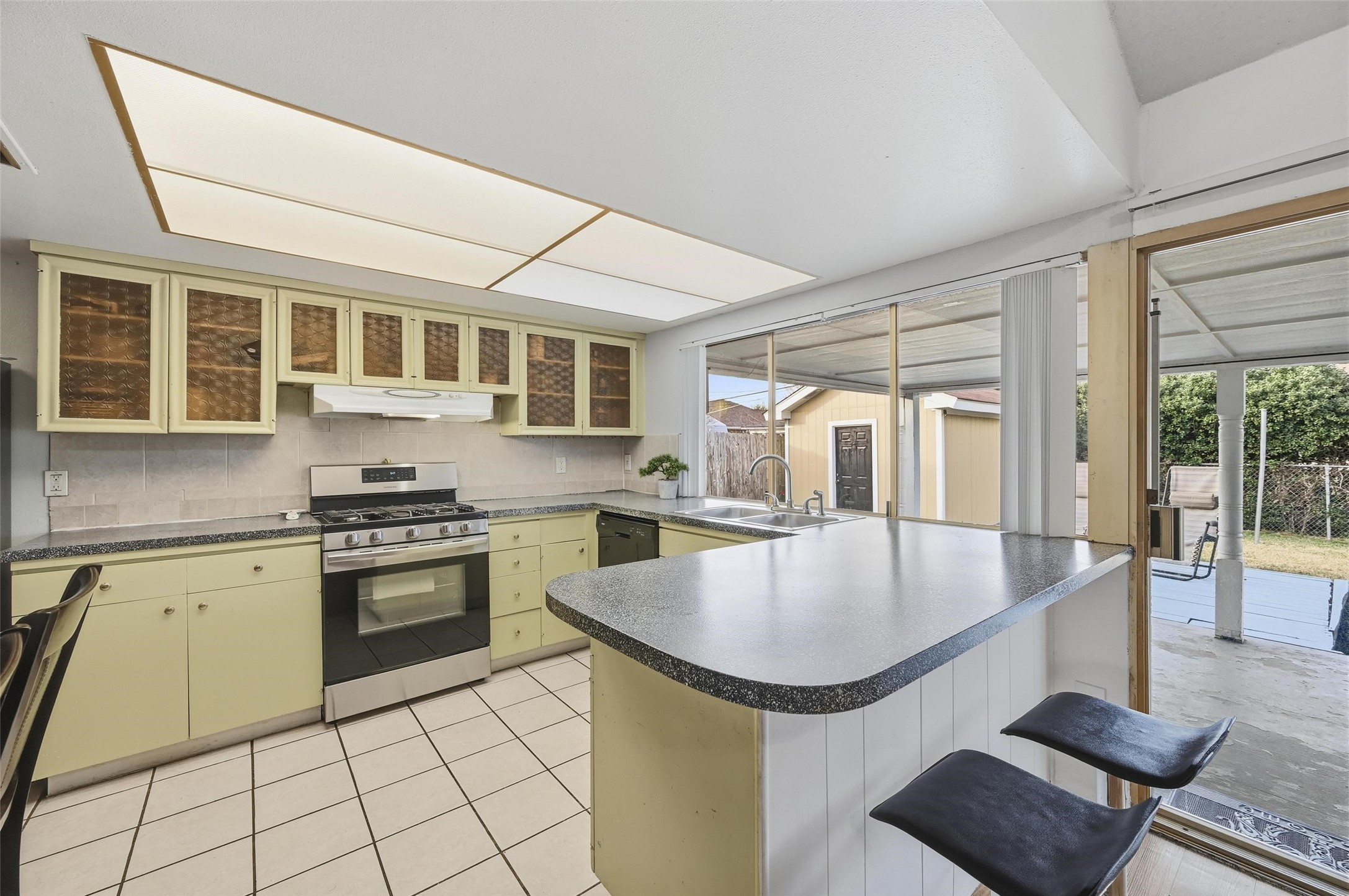 330 W Grenoble Drive