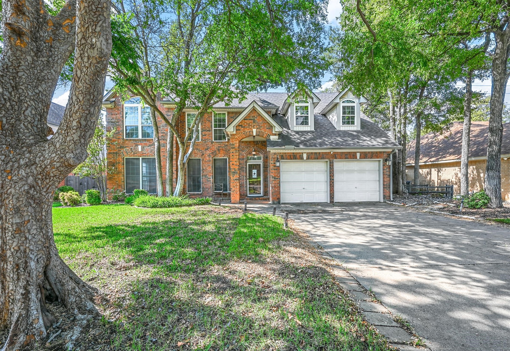 5110 Heatherdale Drive