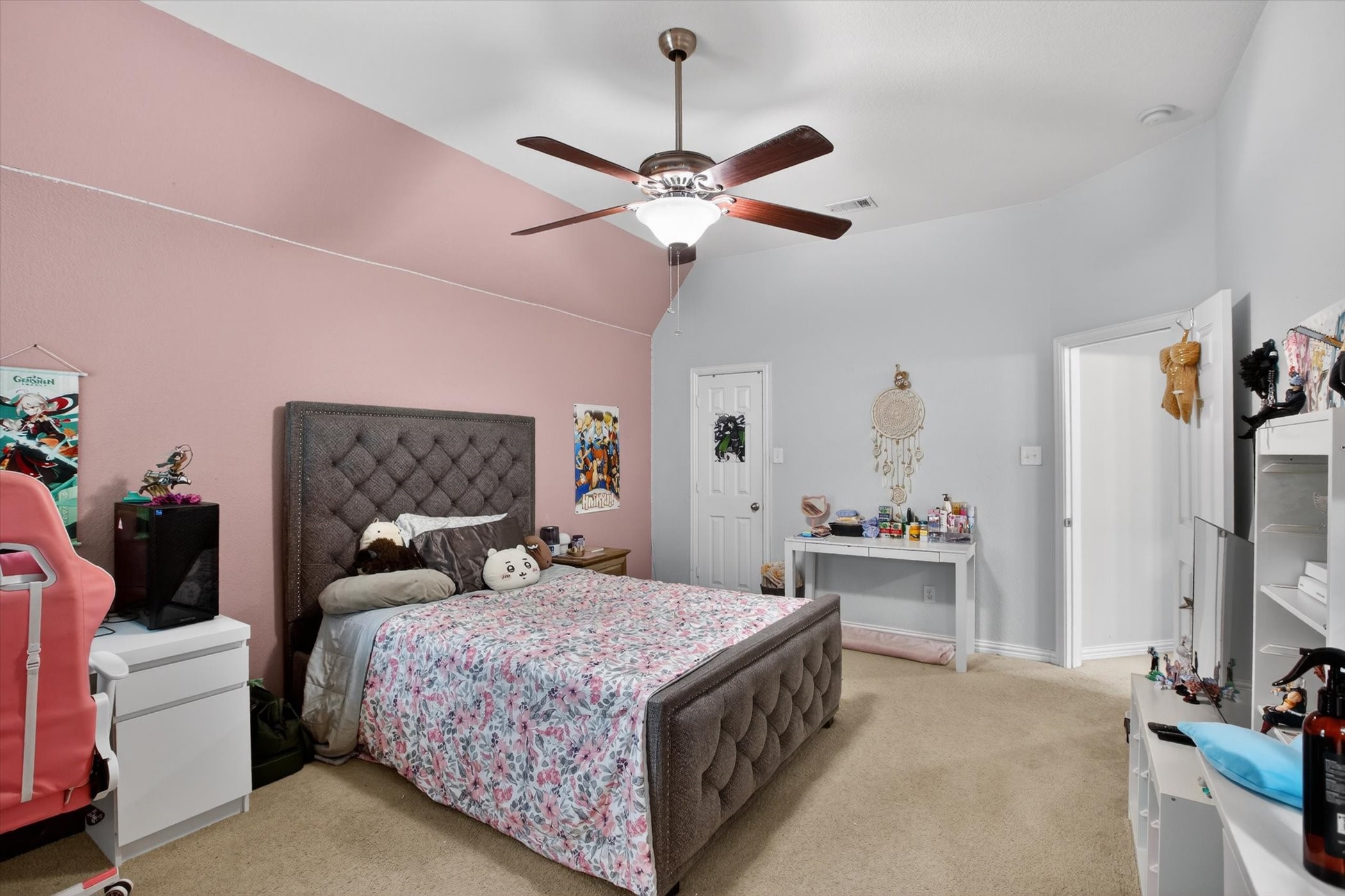6601 Vintage Drive
