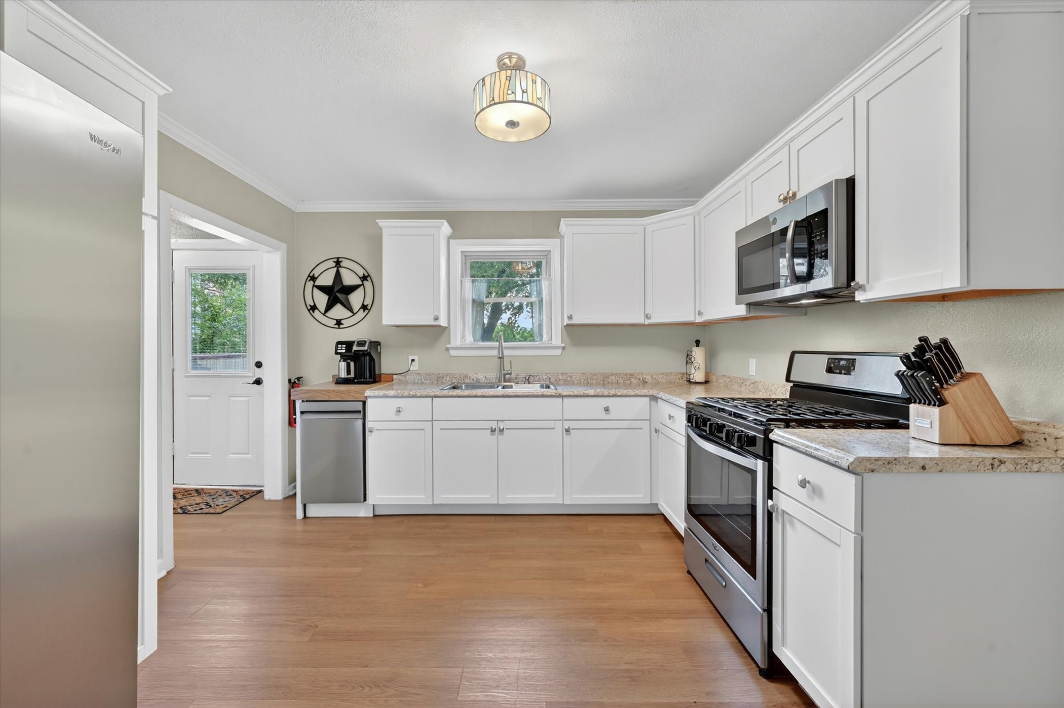 601 Circle Drive