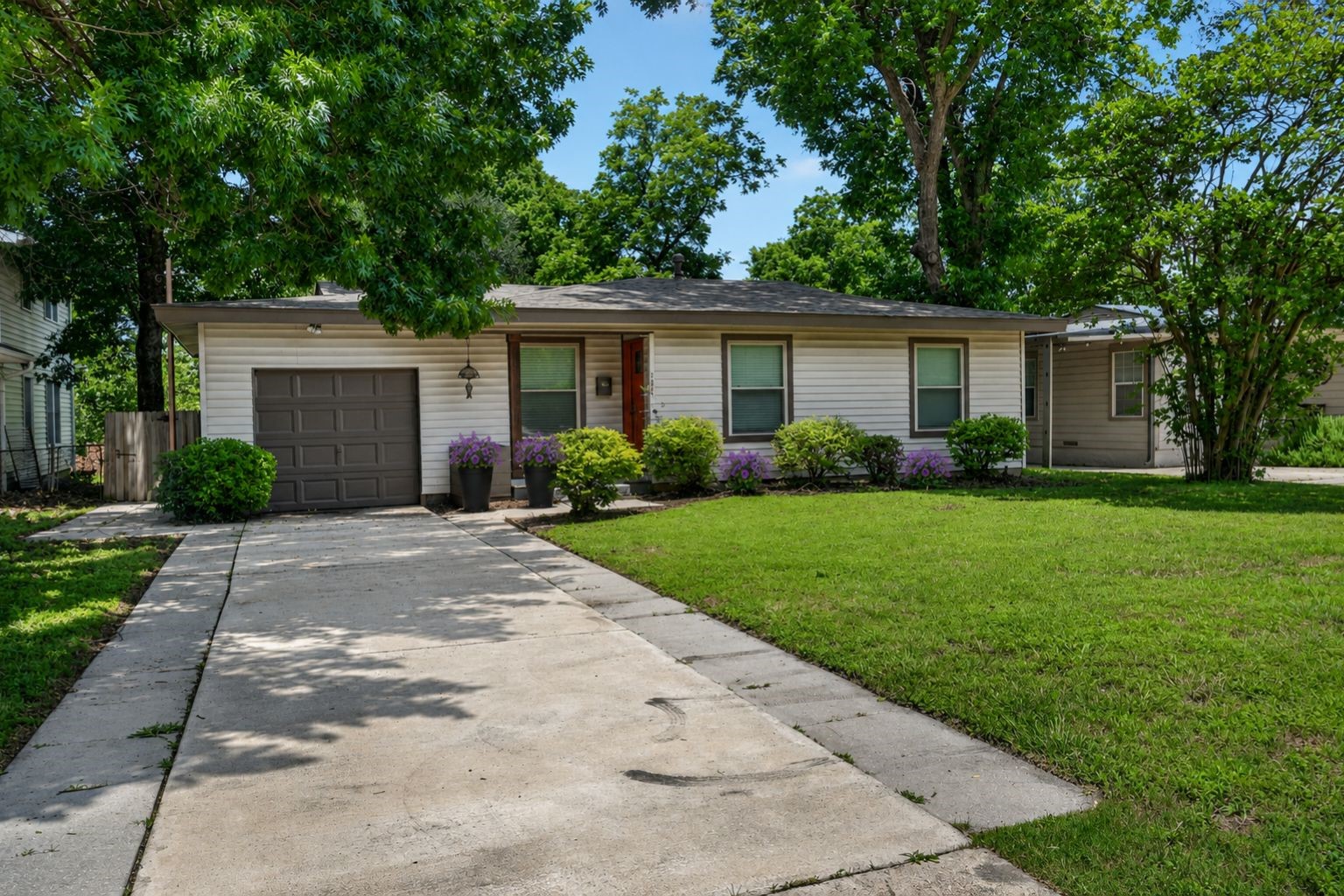 601 Circle Drive
