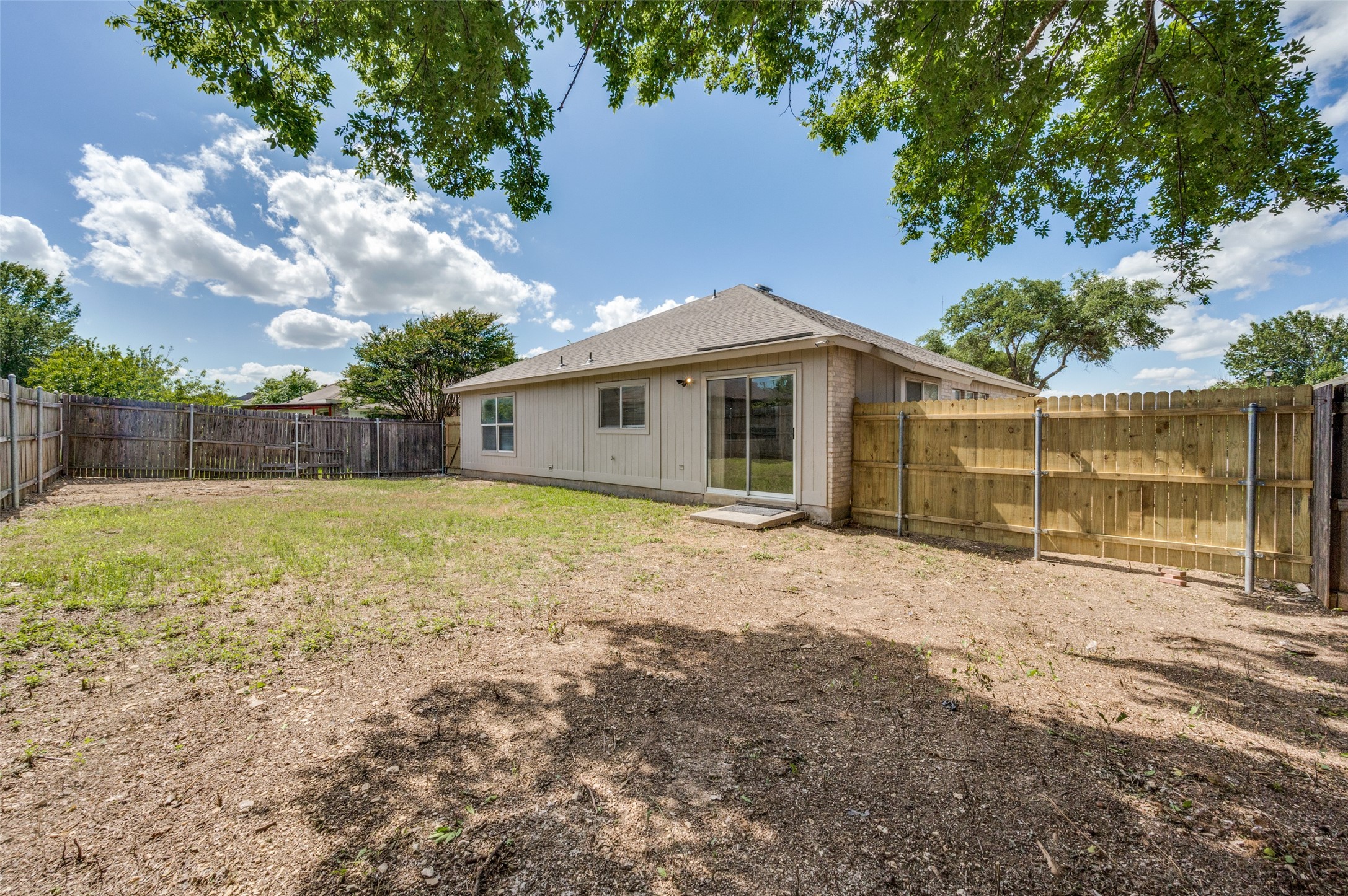 700 Capricorn Street